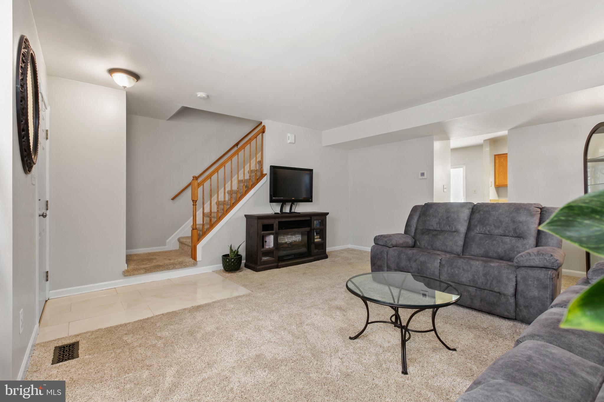 GOLDENWOOD - Residential