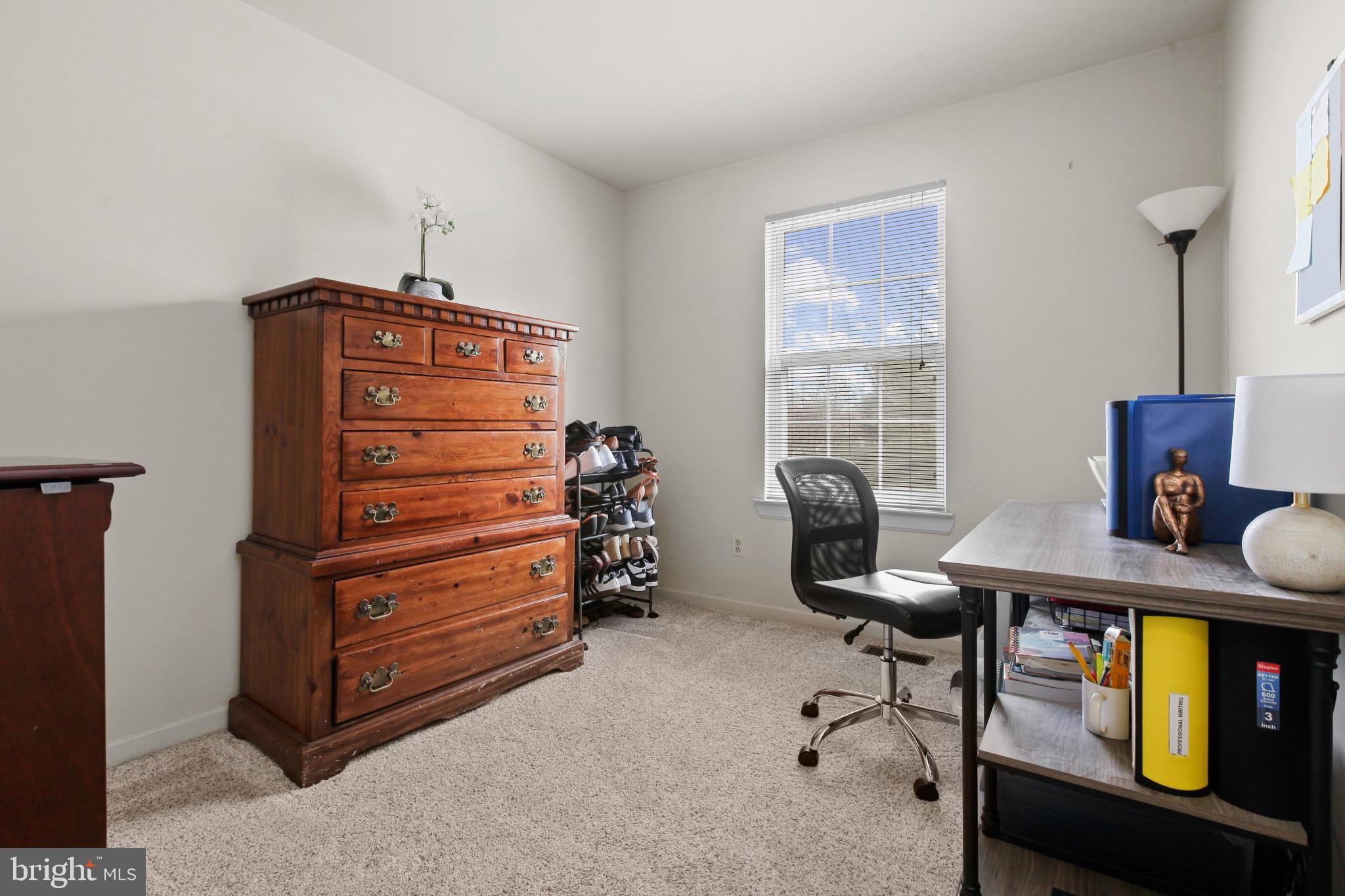 GOLDENWOOD - Residential