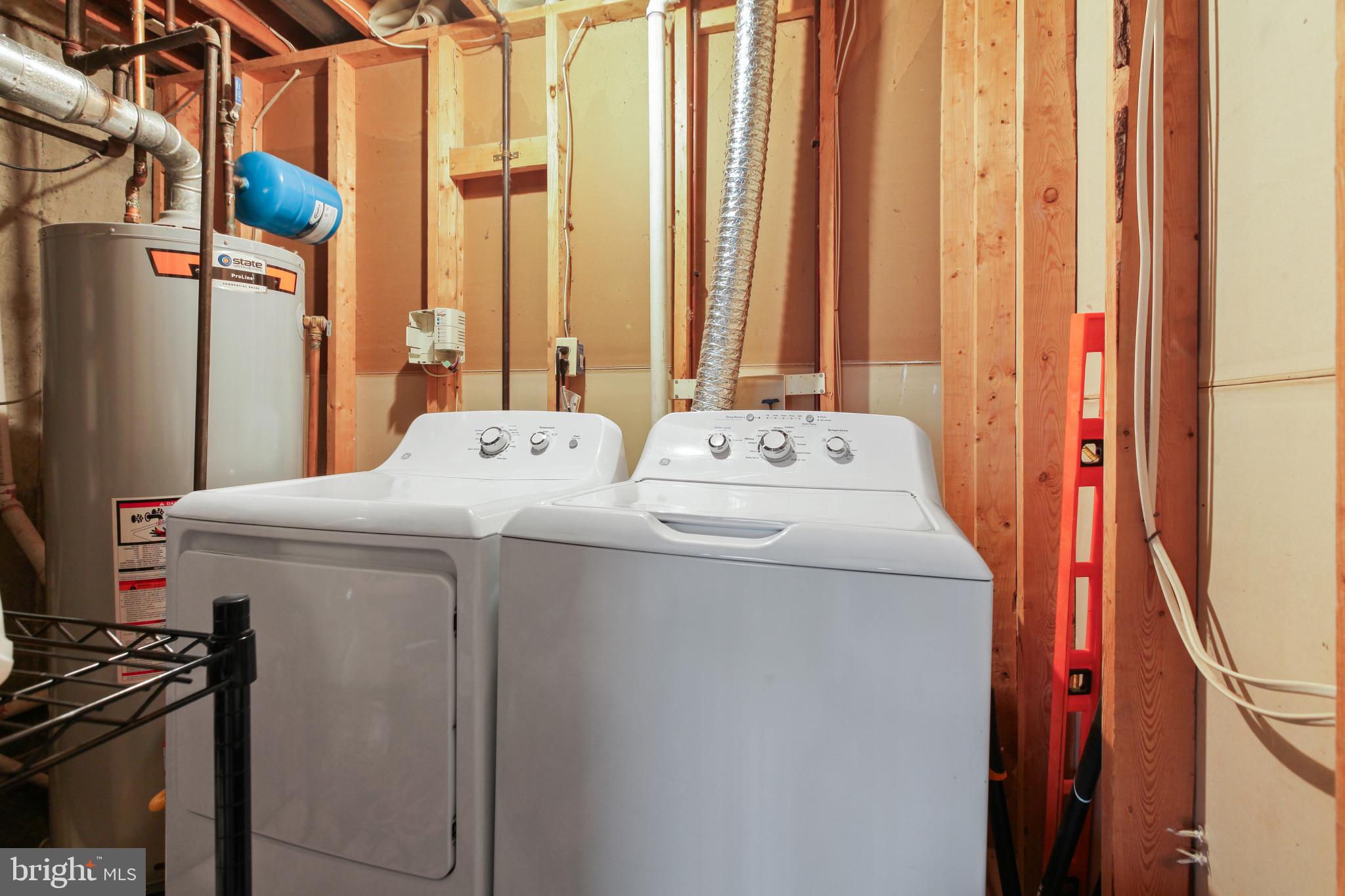 GOLDENWOOD - Residential