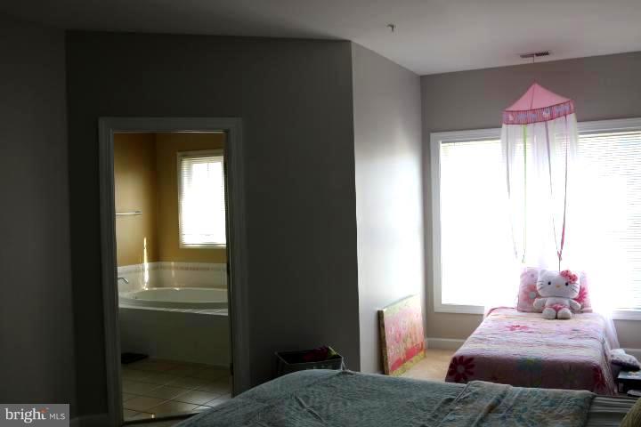 VILLAGES OF URBANA - Residential