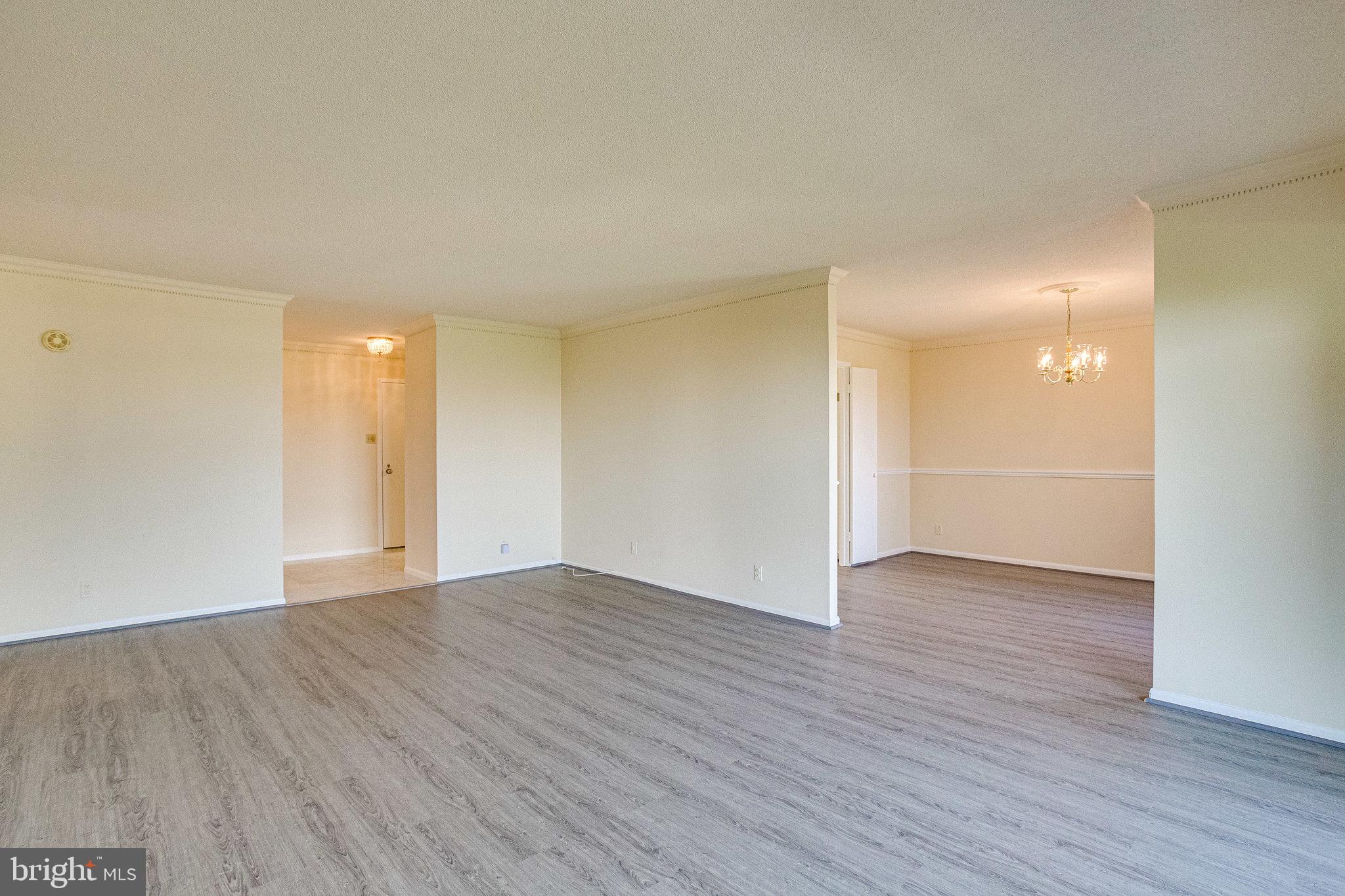 WATERGATE AT LANDMARK - Residential