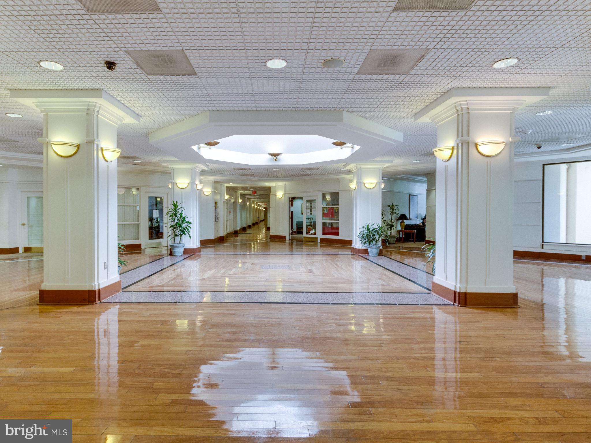 WATERGATE AT LANDMARK - Residential