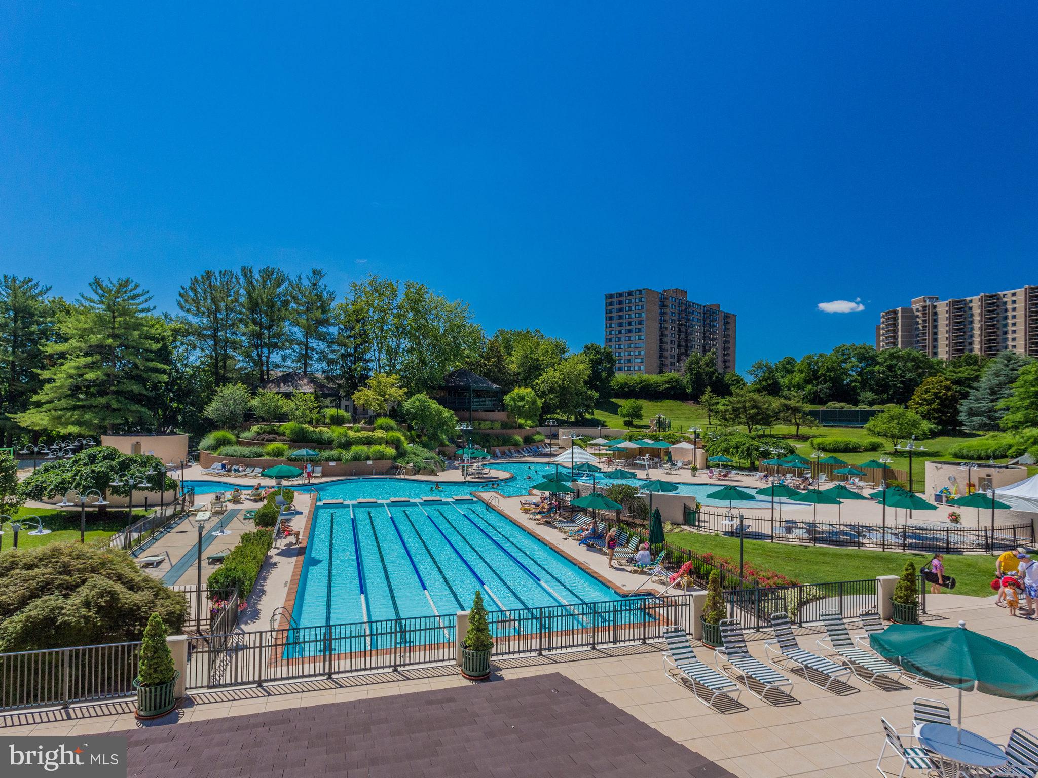 WATERGATE AT LANDMARK - Residential