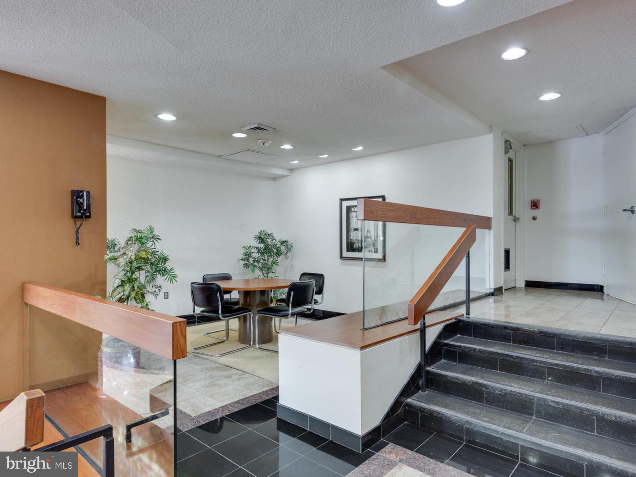 WATERGATE AT LANDMARK - Residential