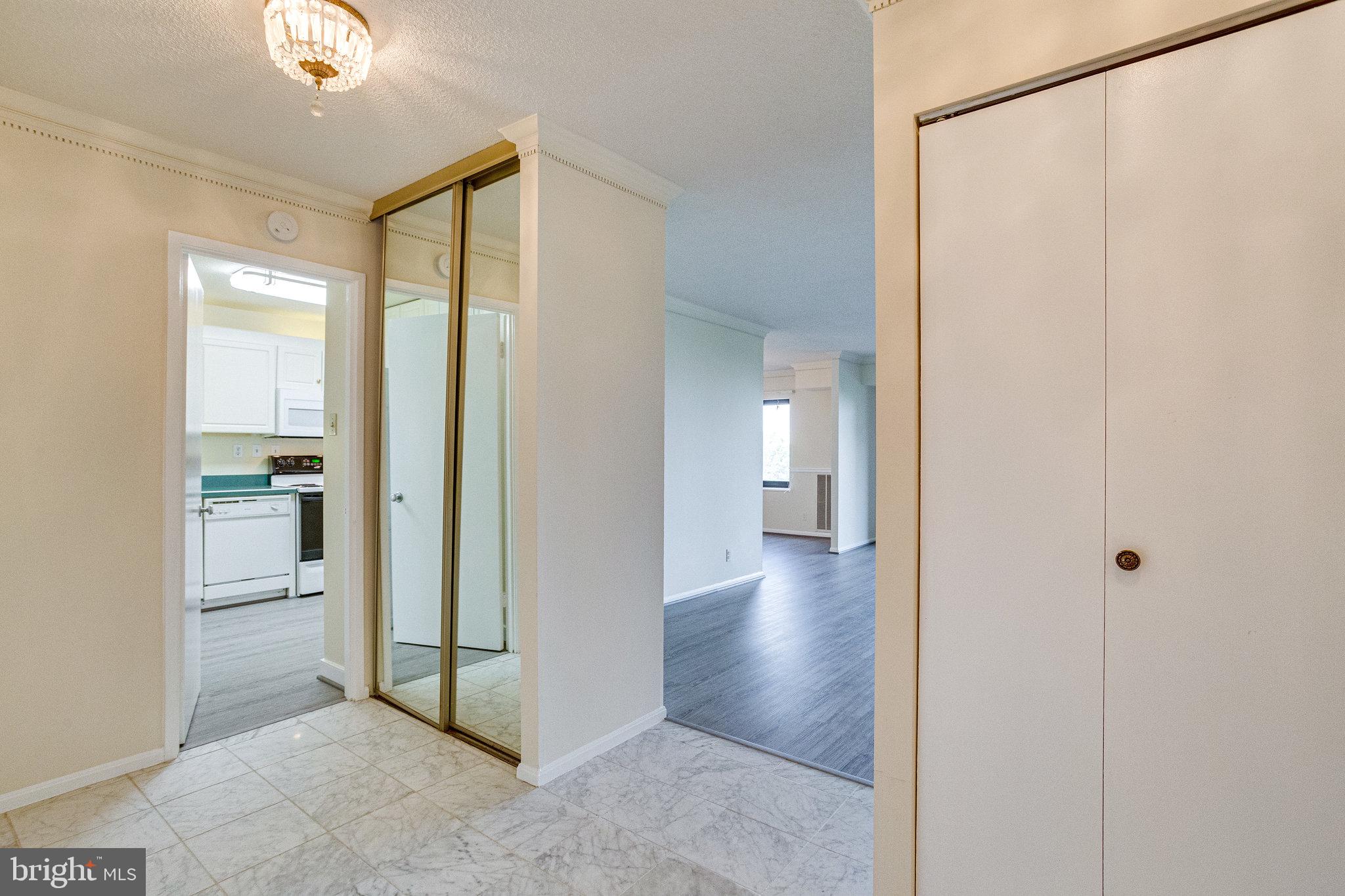 WATERGATE AT LANDMARK - Residential