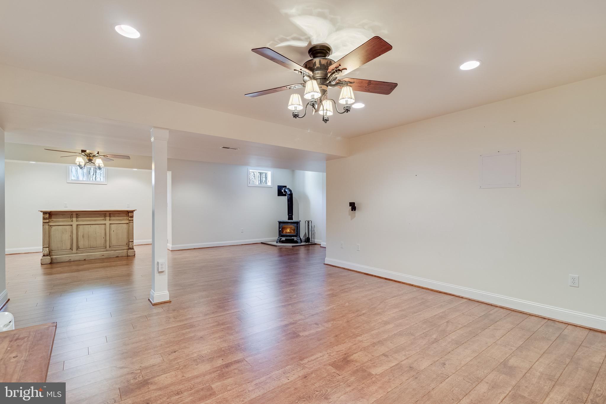 SUNDERLEIGH - Residential