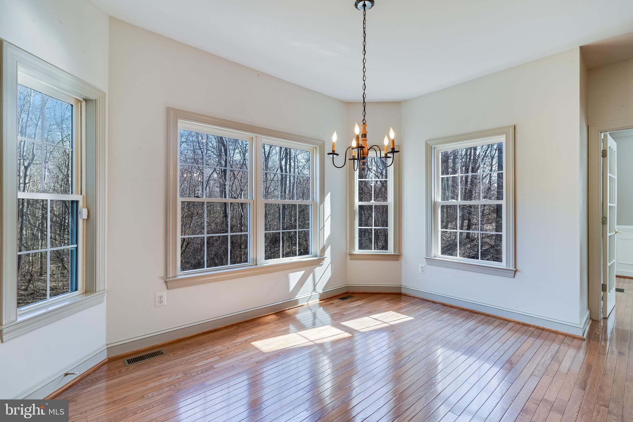 SUNDERLEIGH - Residential