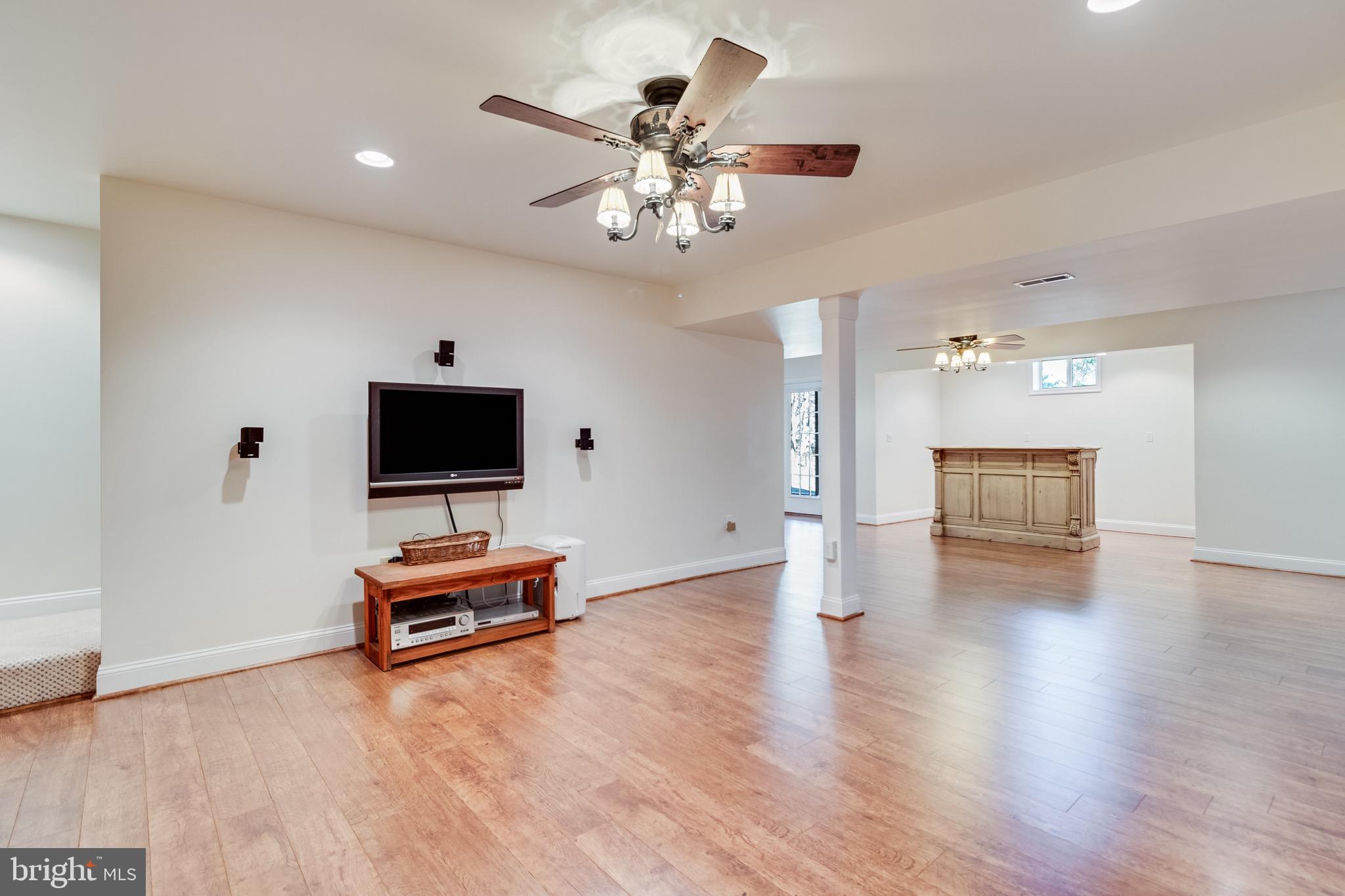 SUNDERLEIGH - Residential