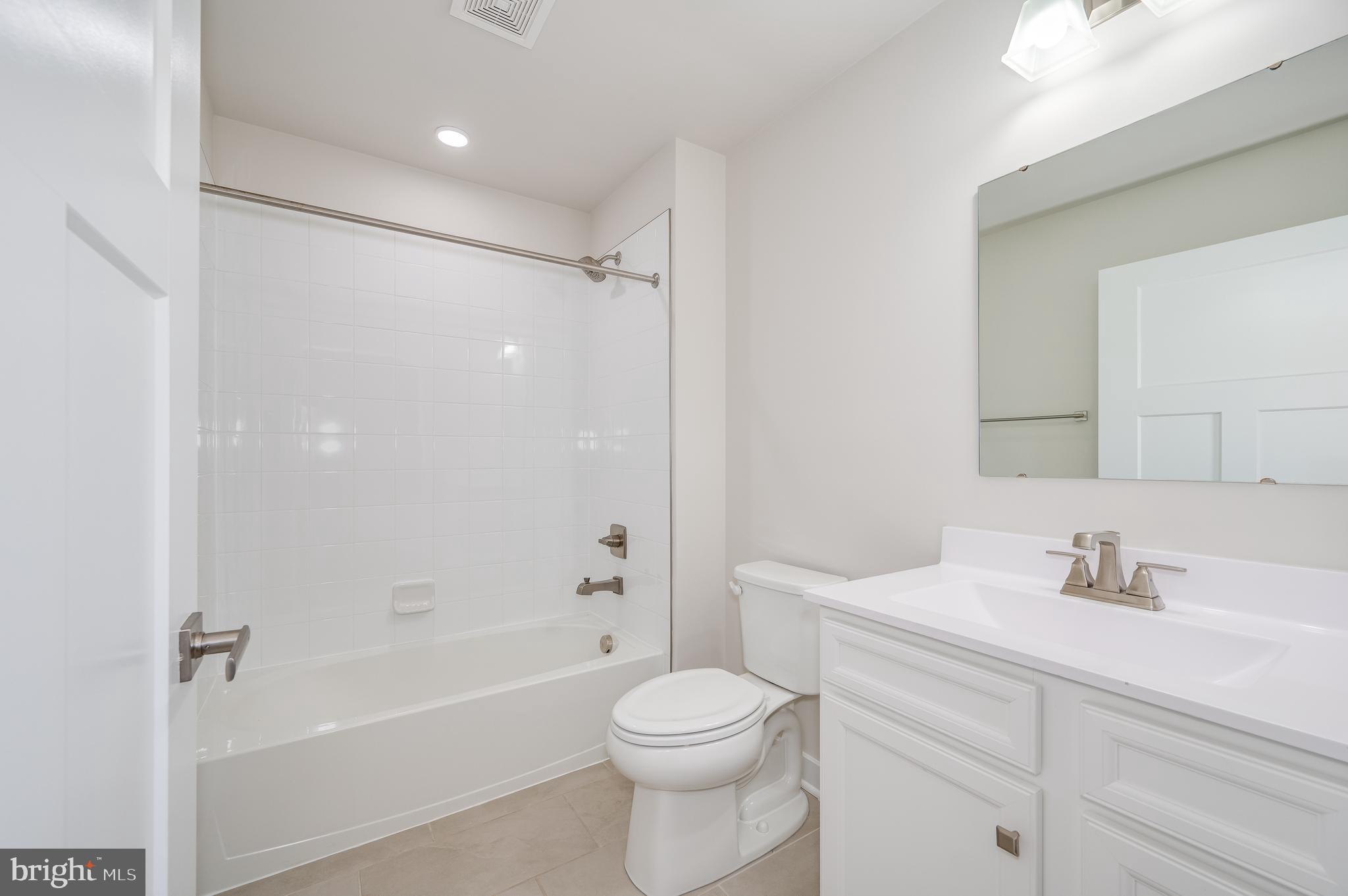 CARDINAL POINTE - Residential Lease