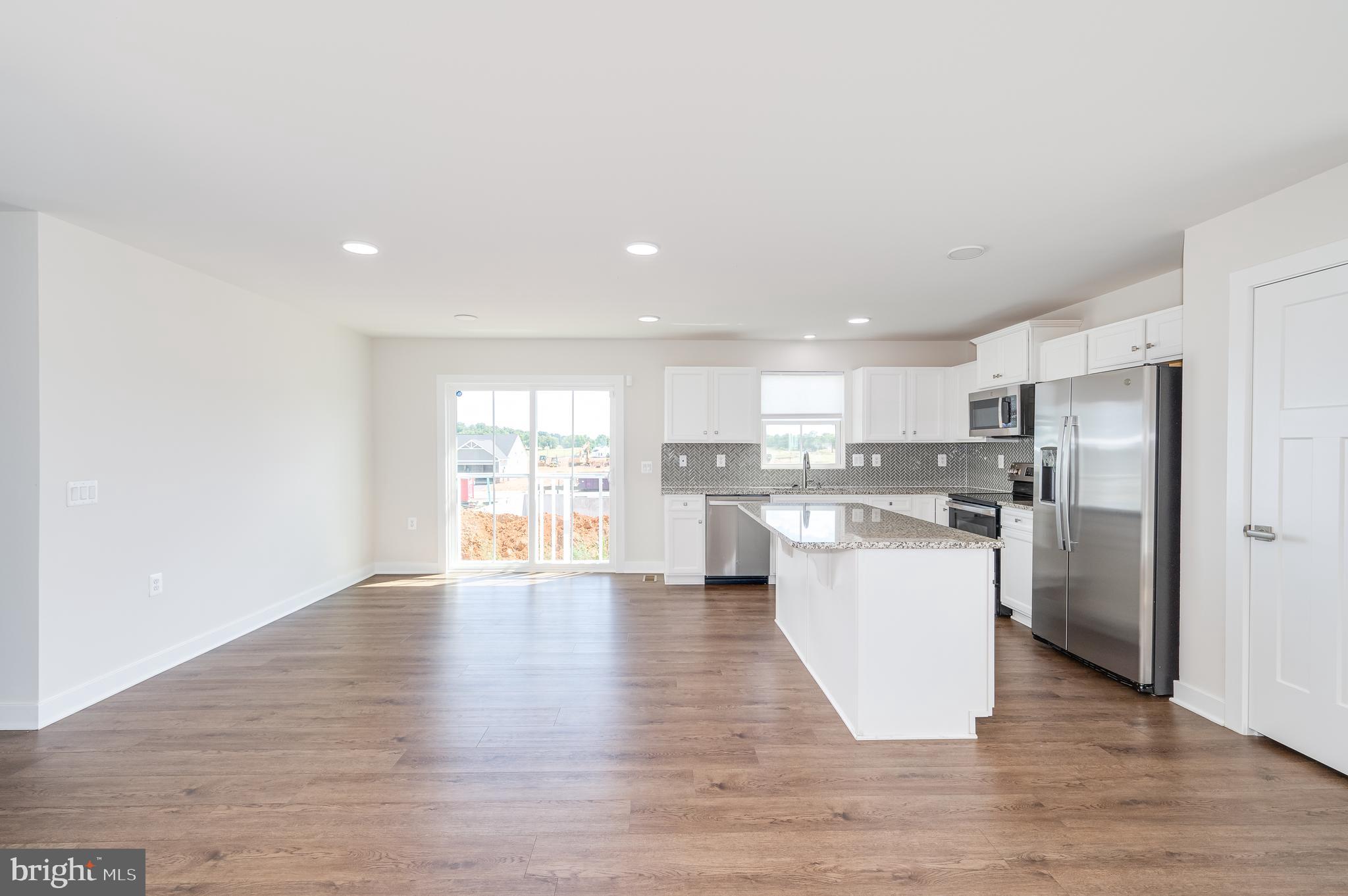 CARDINAL POINTE - Residential Lease