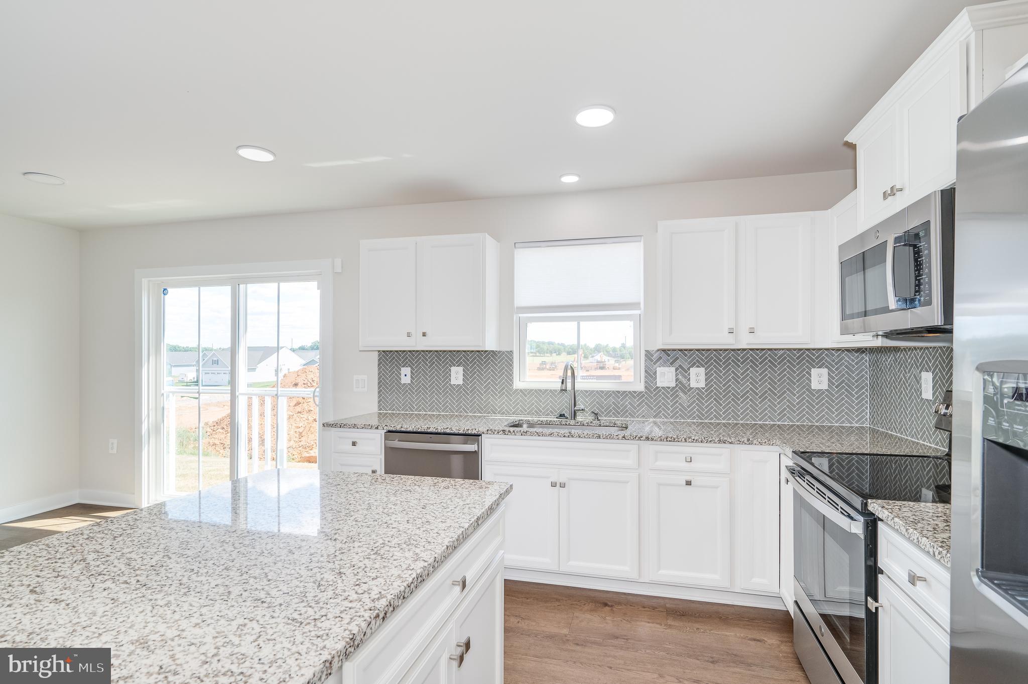 CARDINAL POINTE - Residential Lease