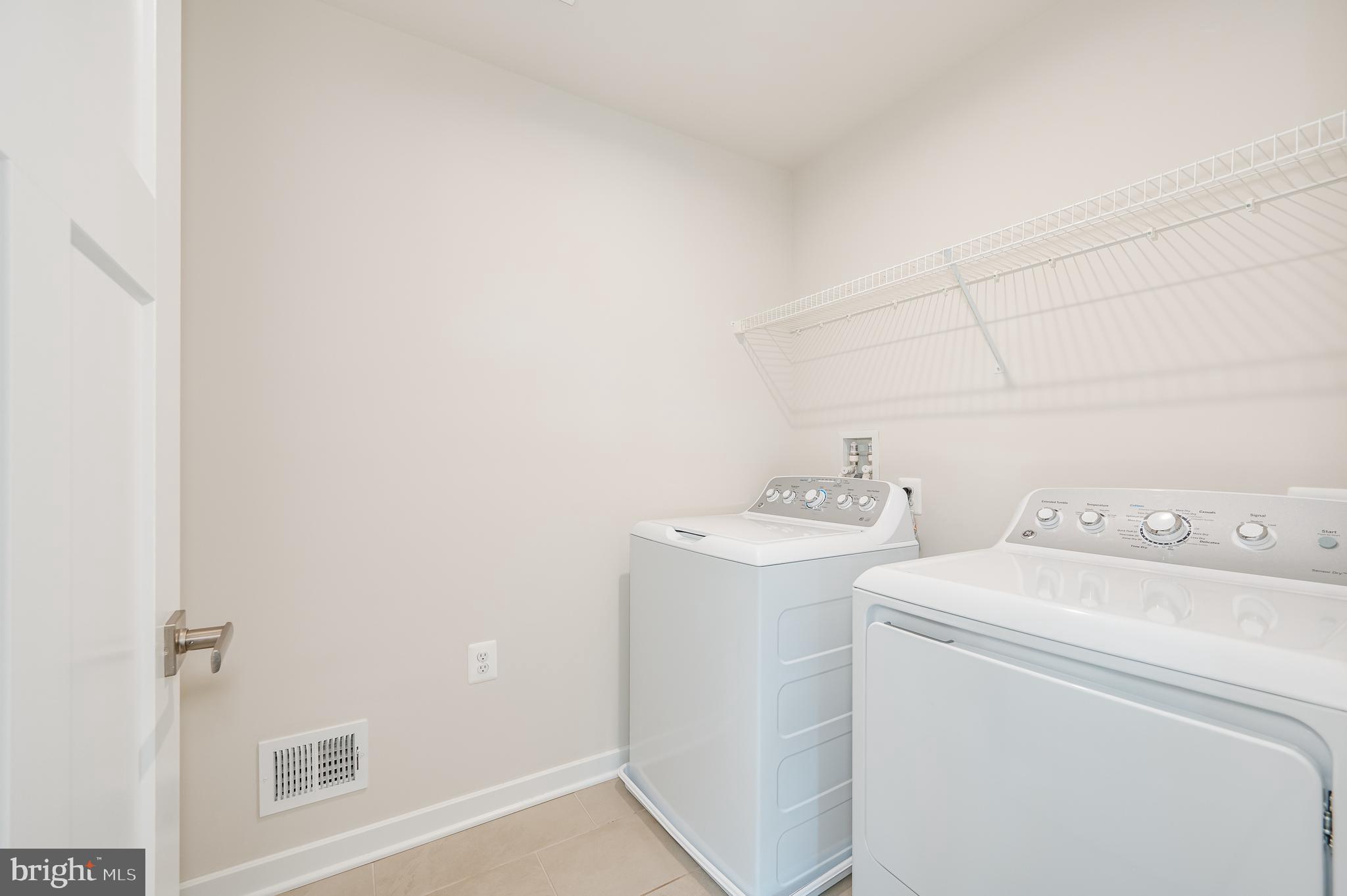 CARDINAL POINTE - Residential Lease