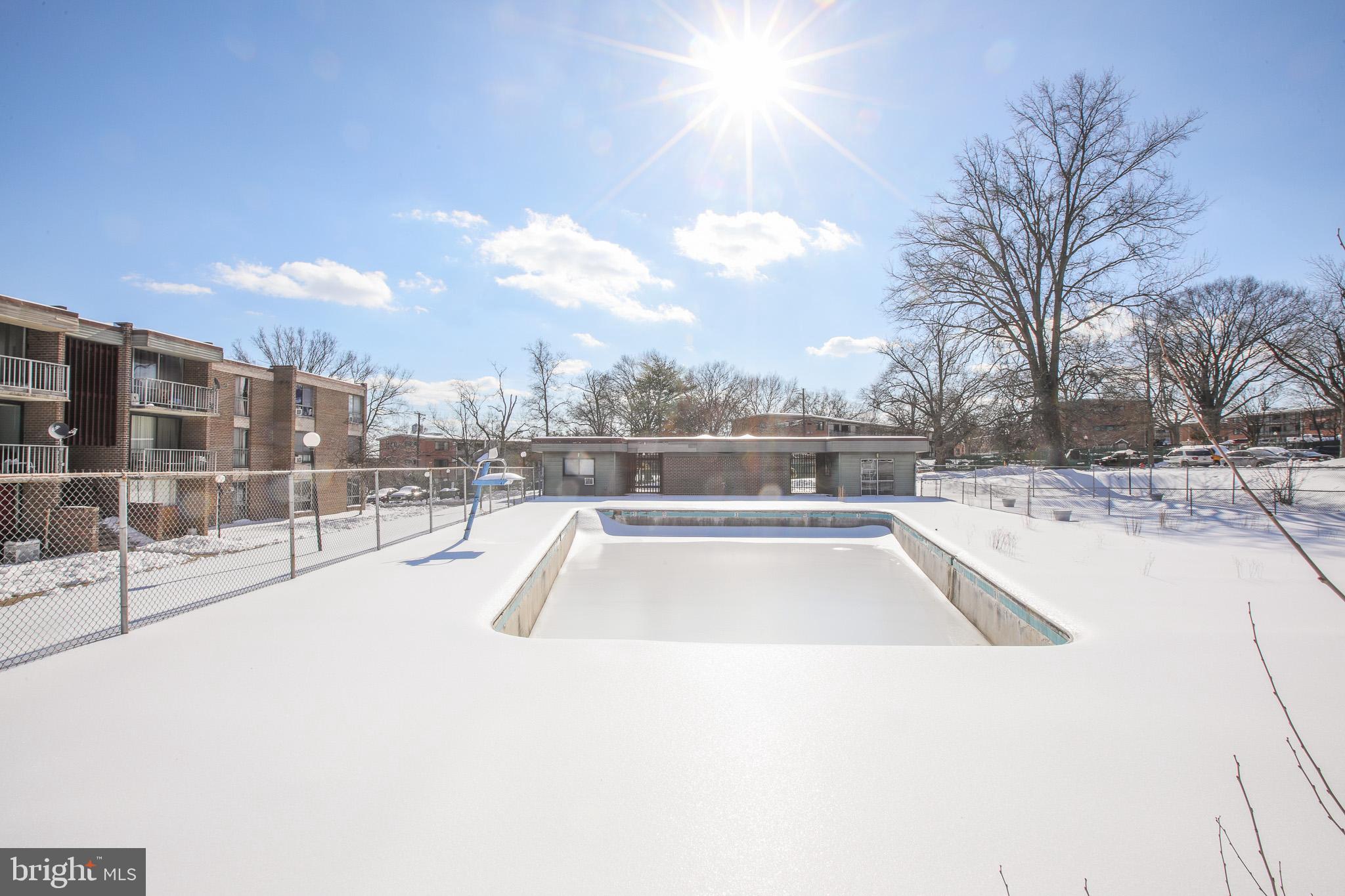 BEDFORD TOWNE CONDO - Residential