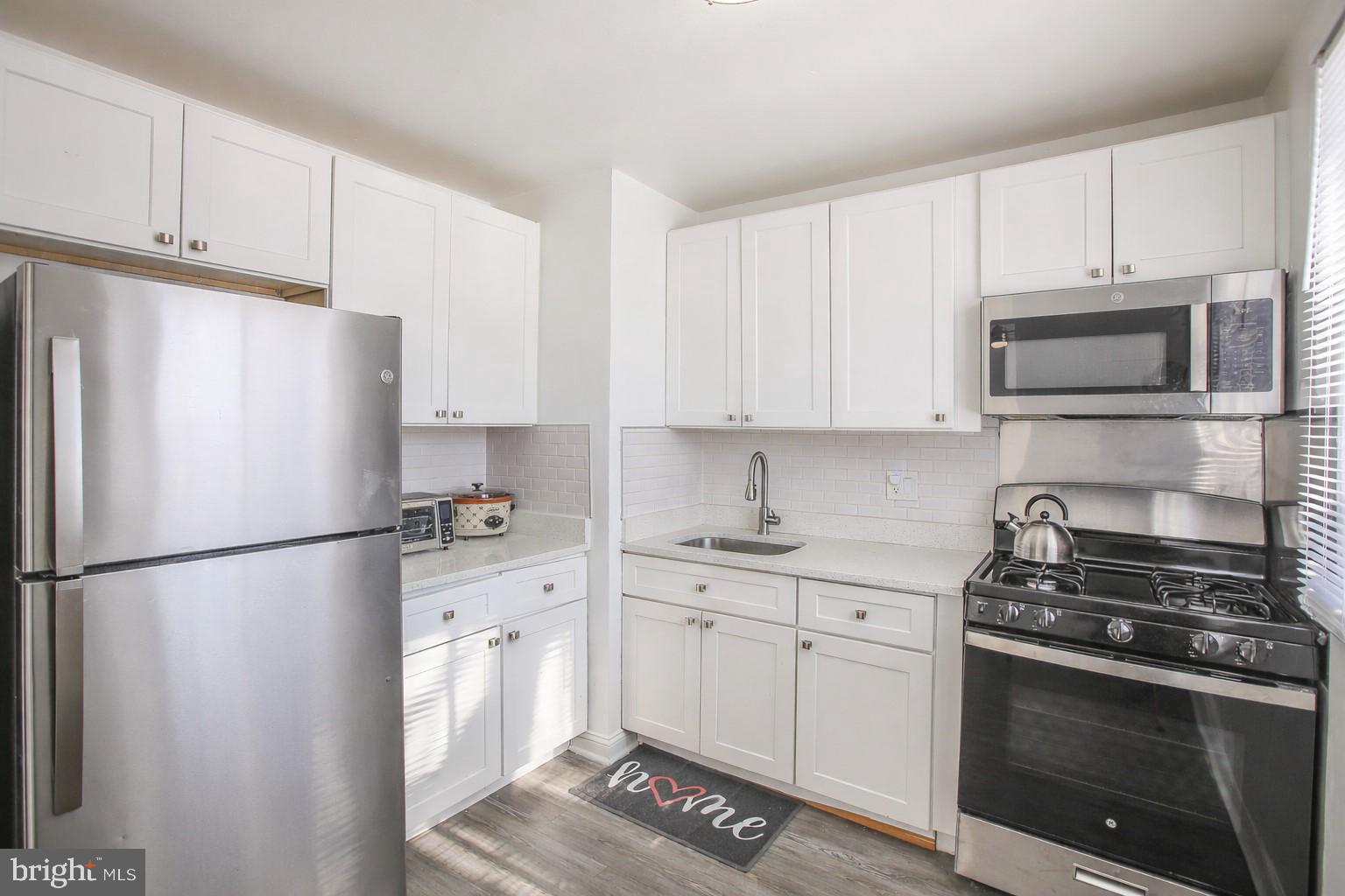 BEDFORD TOWNE CONDO - Residential