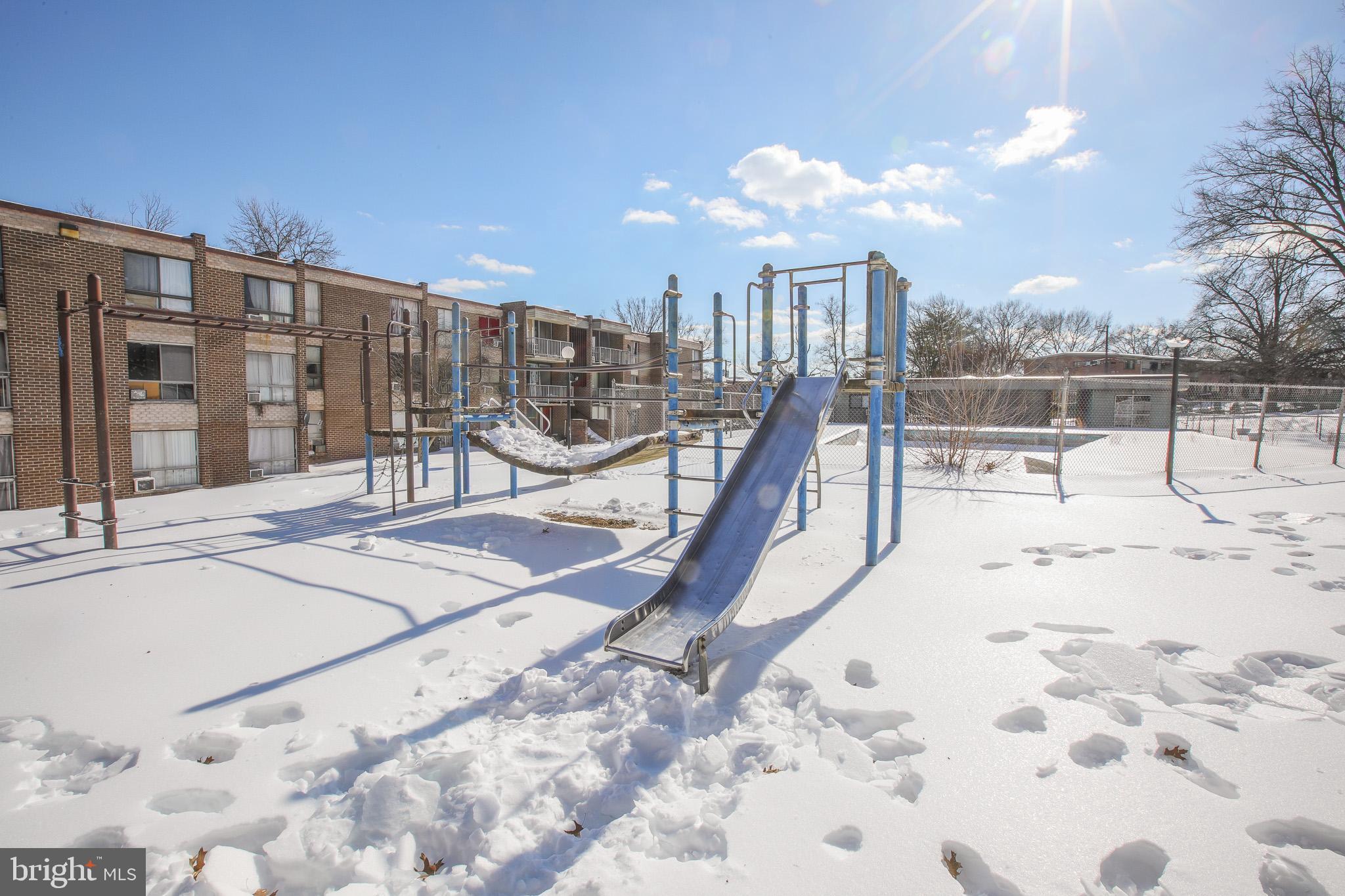 BEDFORD TOWNE CONDO - Residential