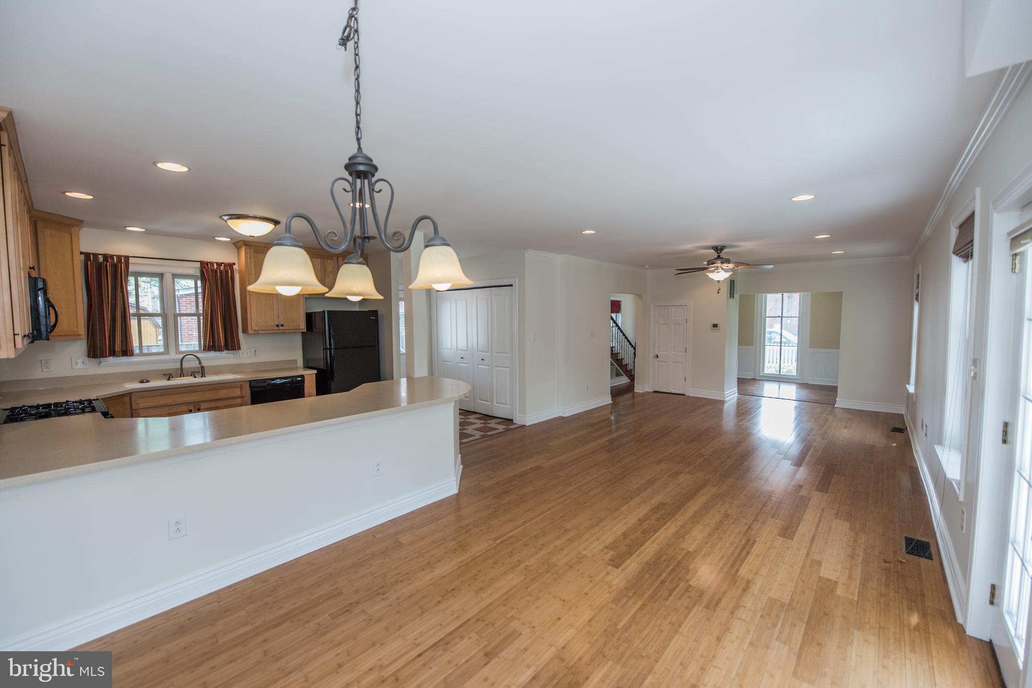 NONE -TOWN OF STRASBURG - Residential