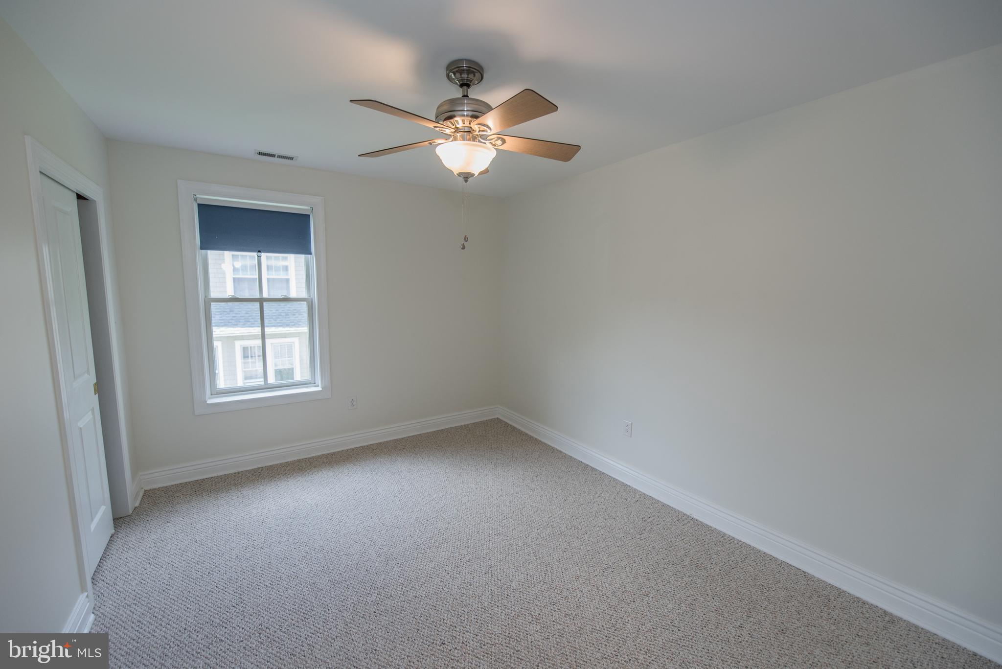 NONE -TOWN OF STRASBURG - Residential