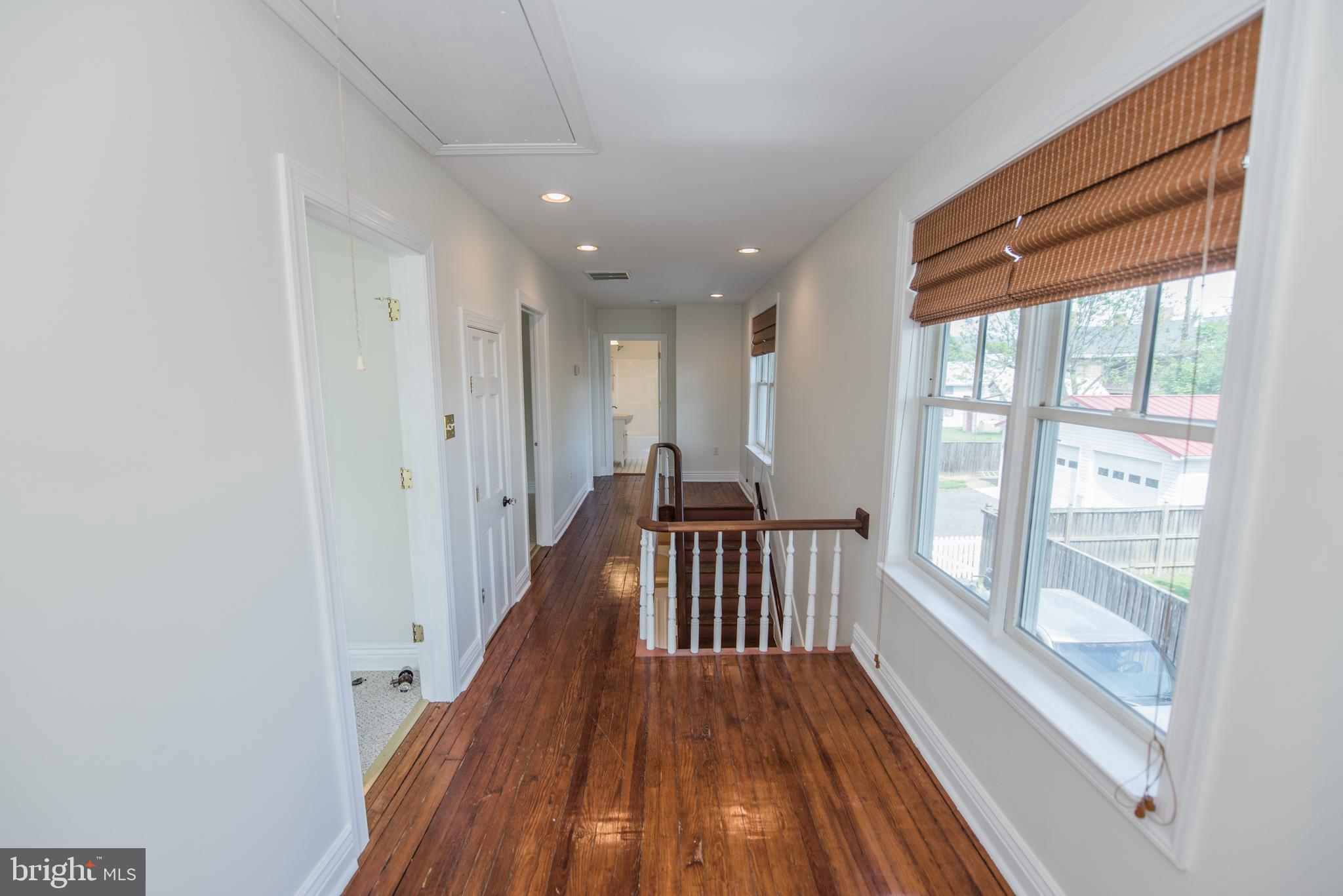 NONE -TOWN OF STRASBURG - Residential