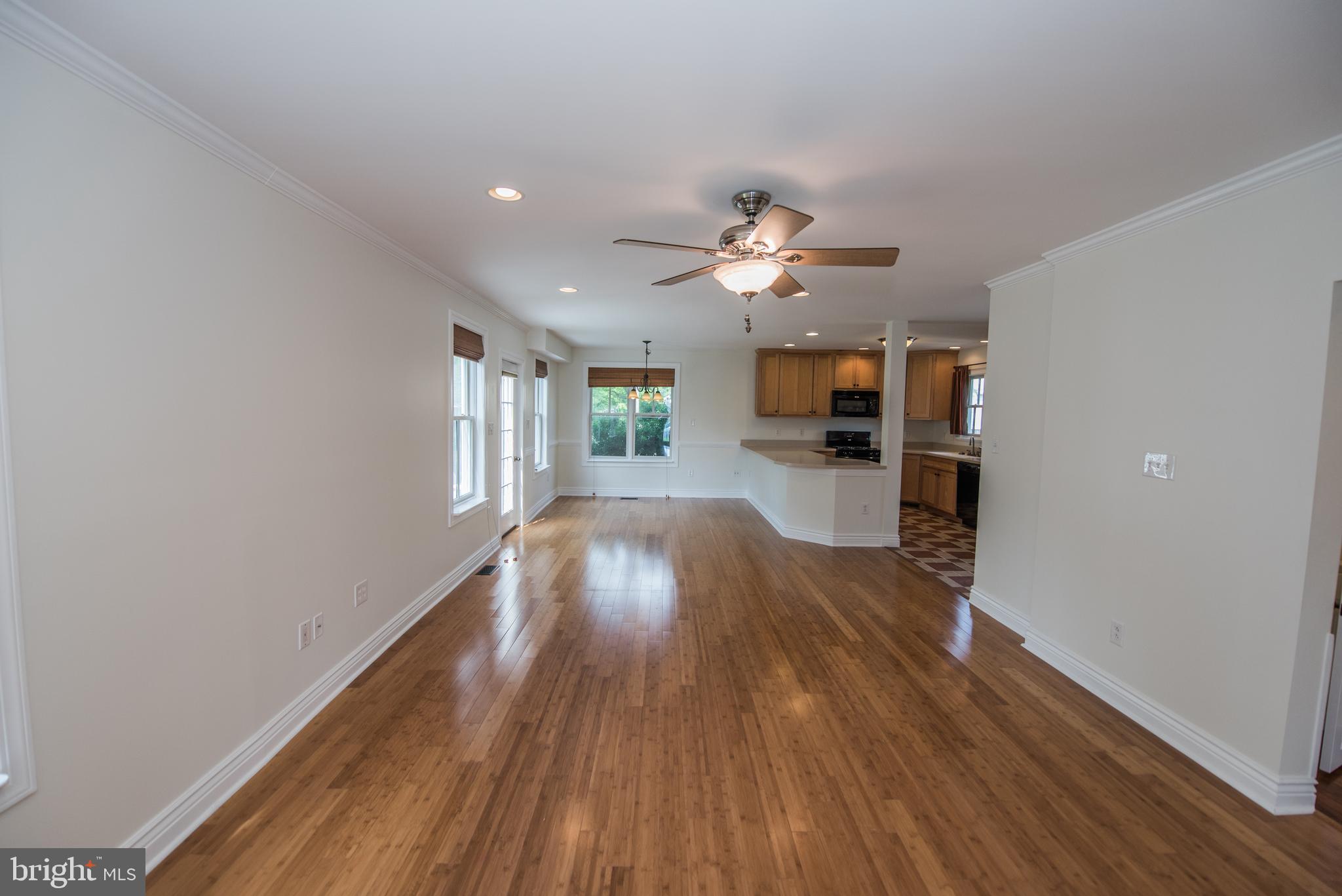 NONE -TOWN OF STRASBURG - Residential