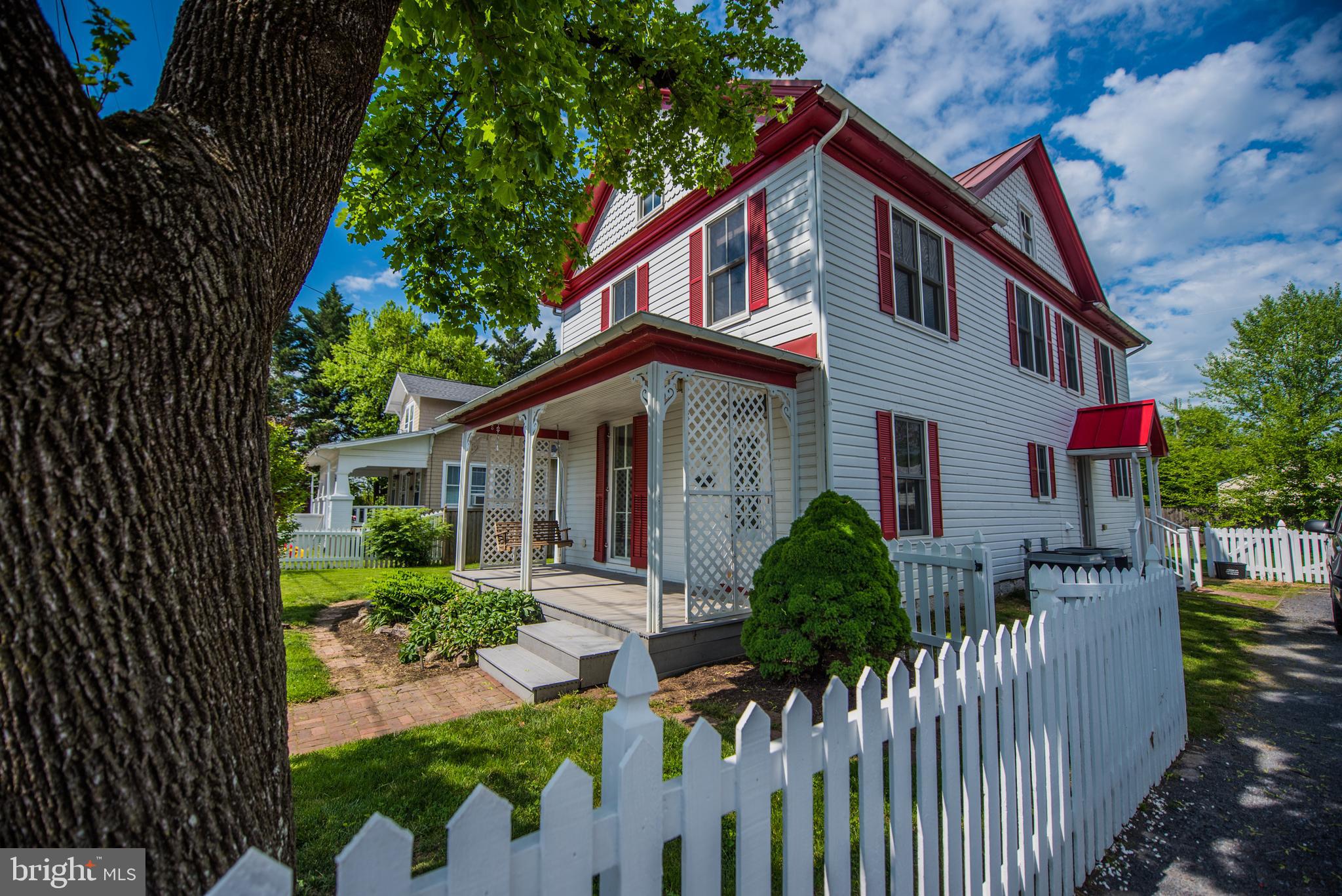 NONE -TOWN OF STRASBURG - Residential