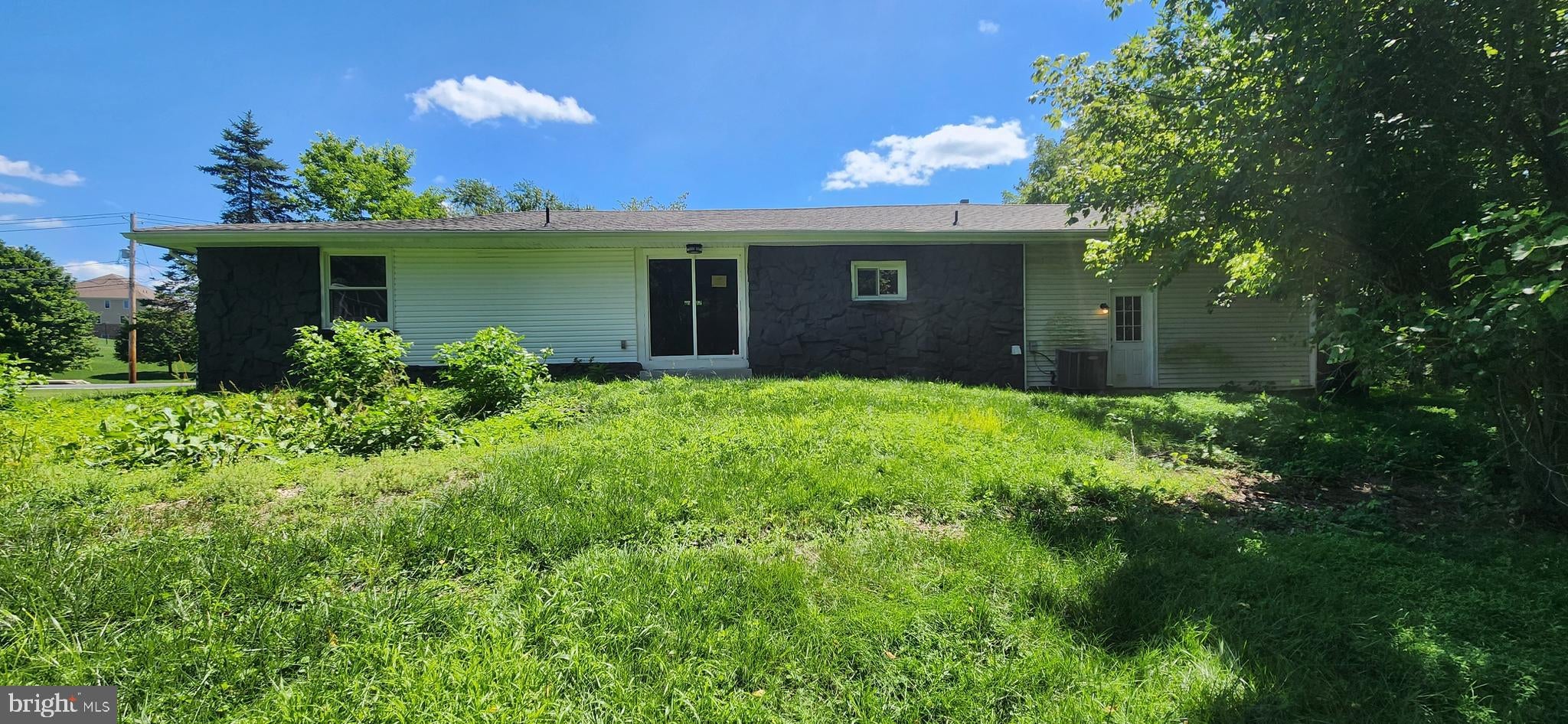 2493 FIDDLERS ELBOW ROAD