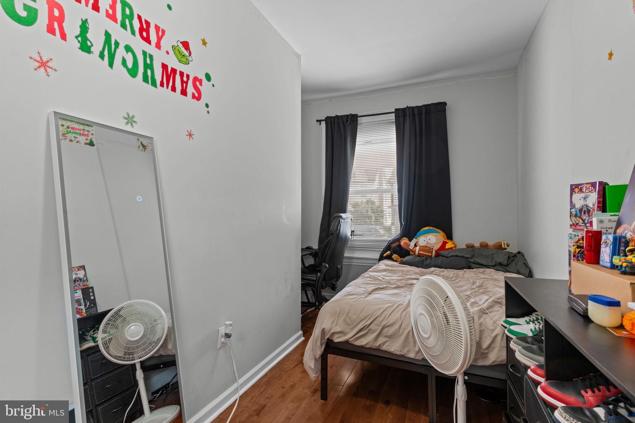 HOLMESBURG - Residential Income