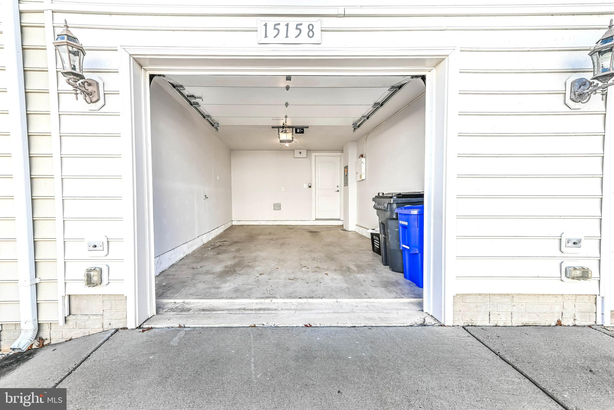 POTOMAC CLUB - Residential Lease