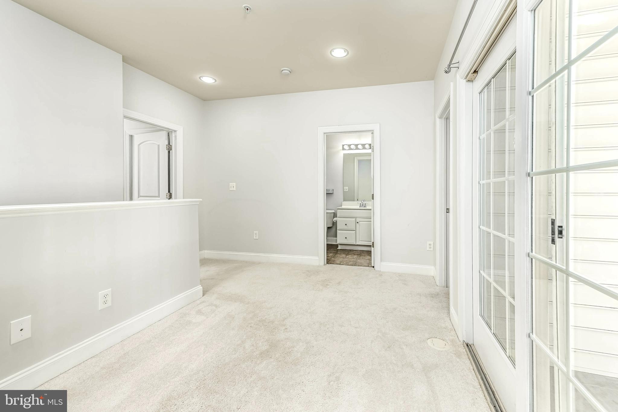 POTOMAC CLUB - Residential Lease