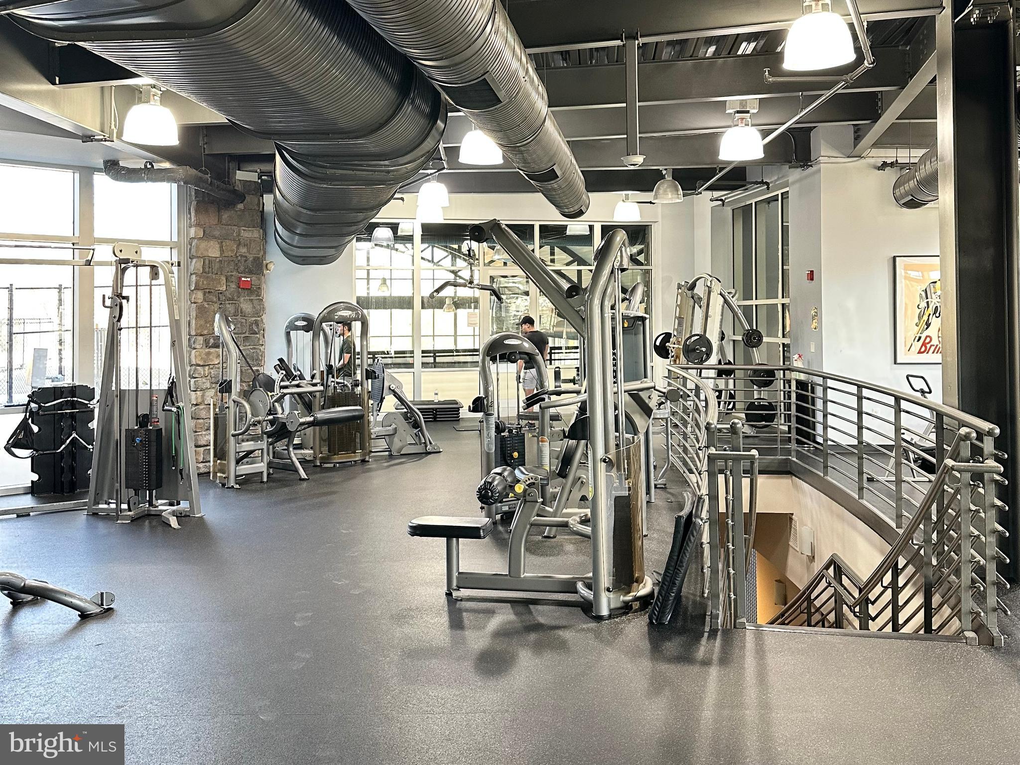 POTOMAC CLUB - Residential Lease