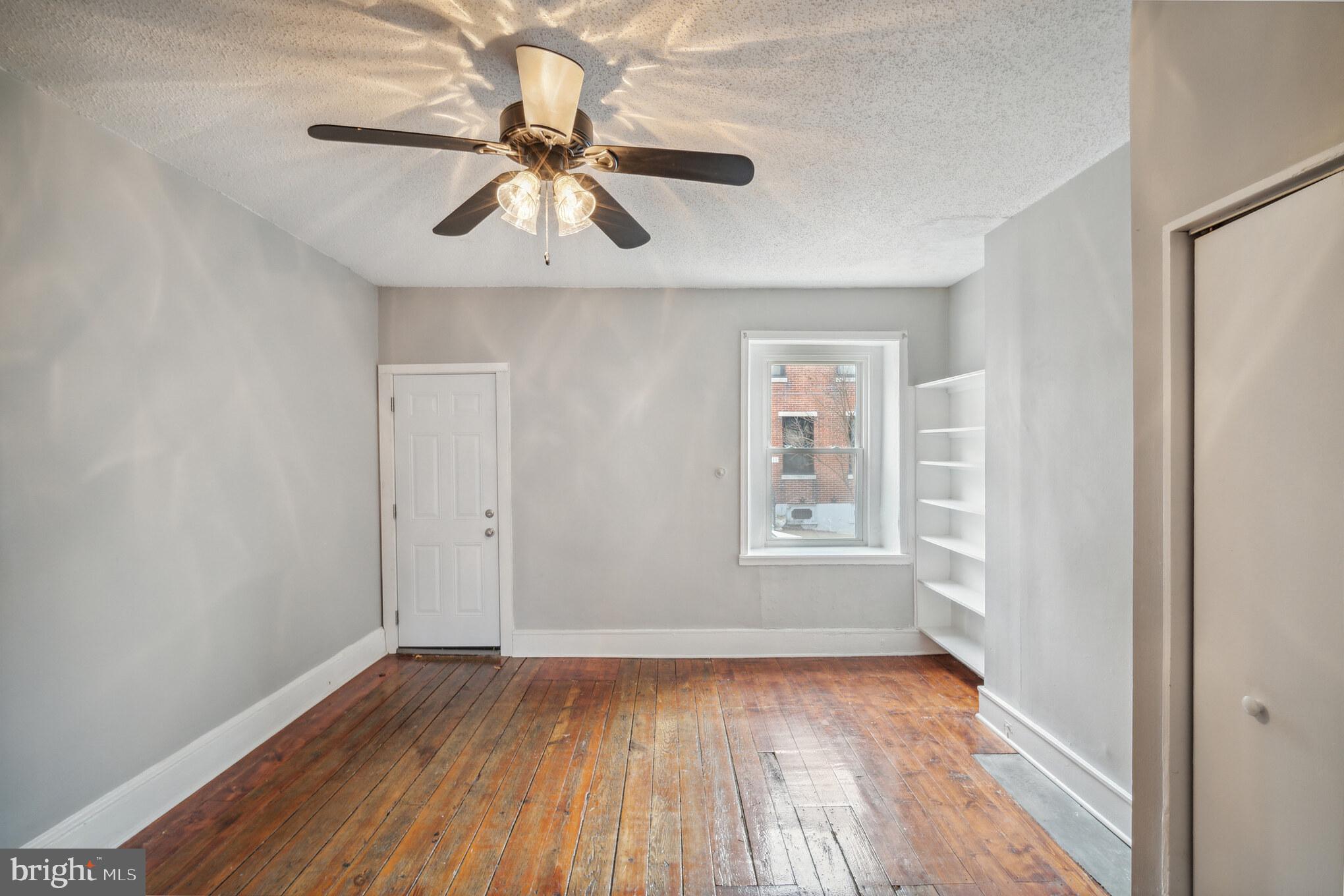 220 DUPONT STREET