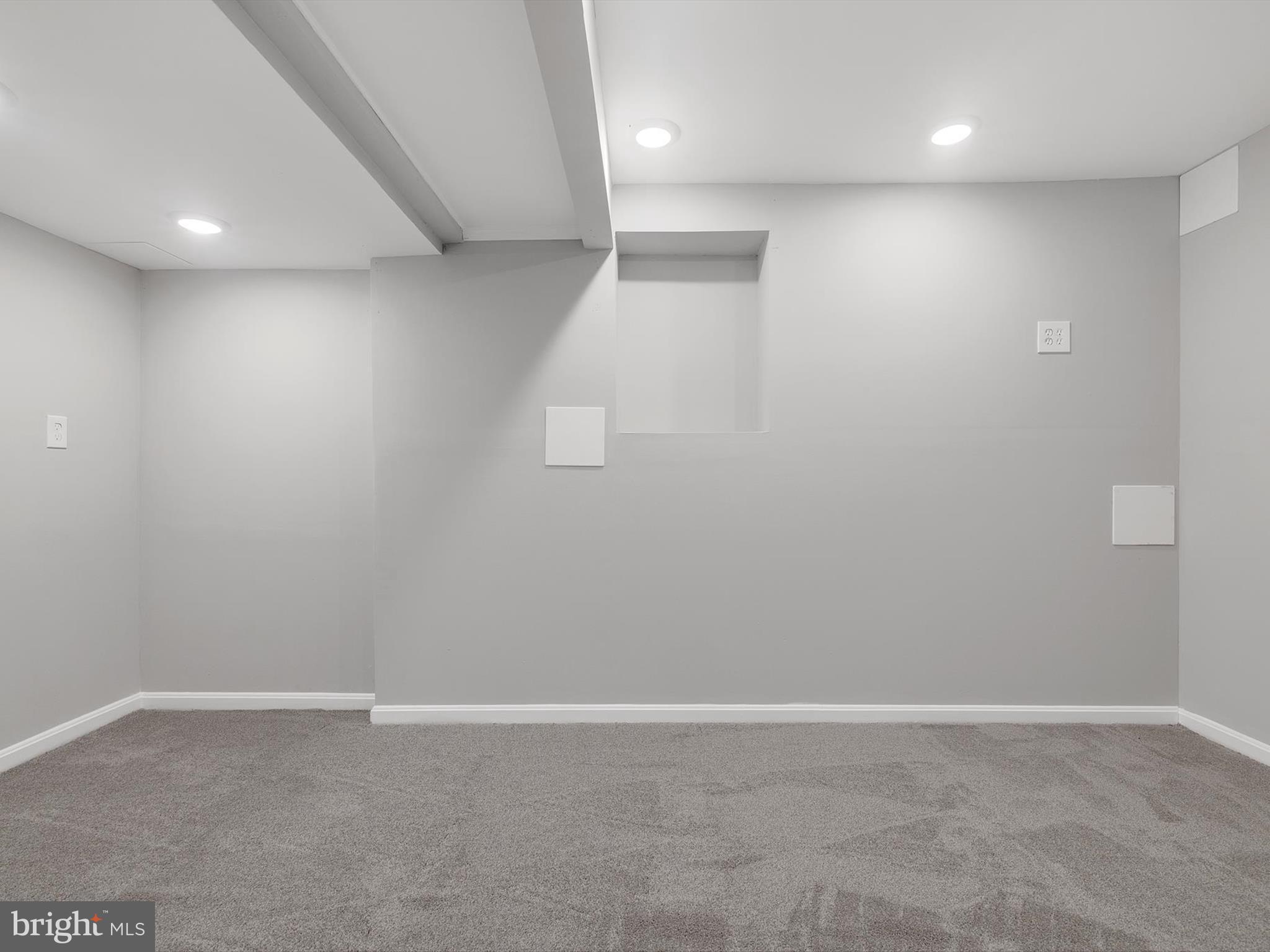 CROFTON SQUARE - Residential