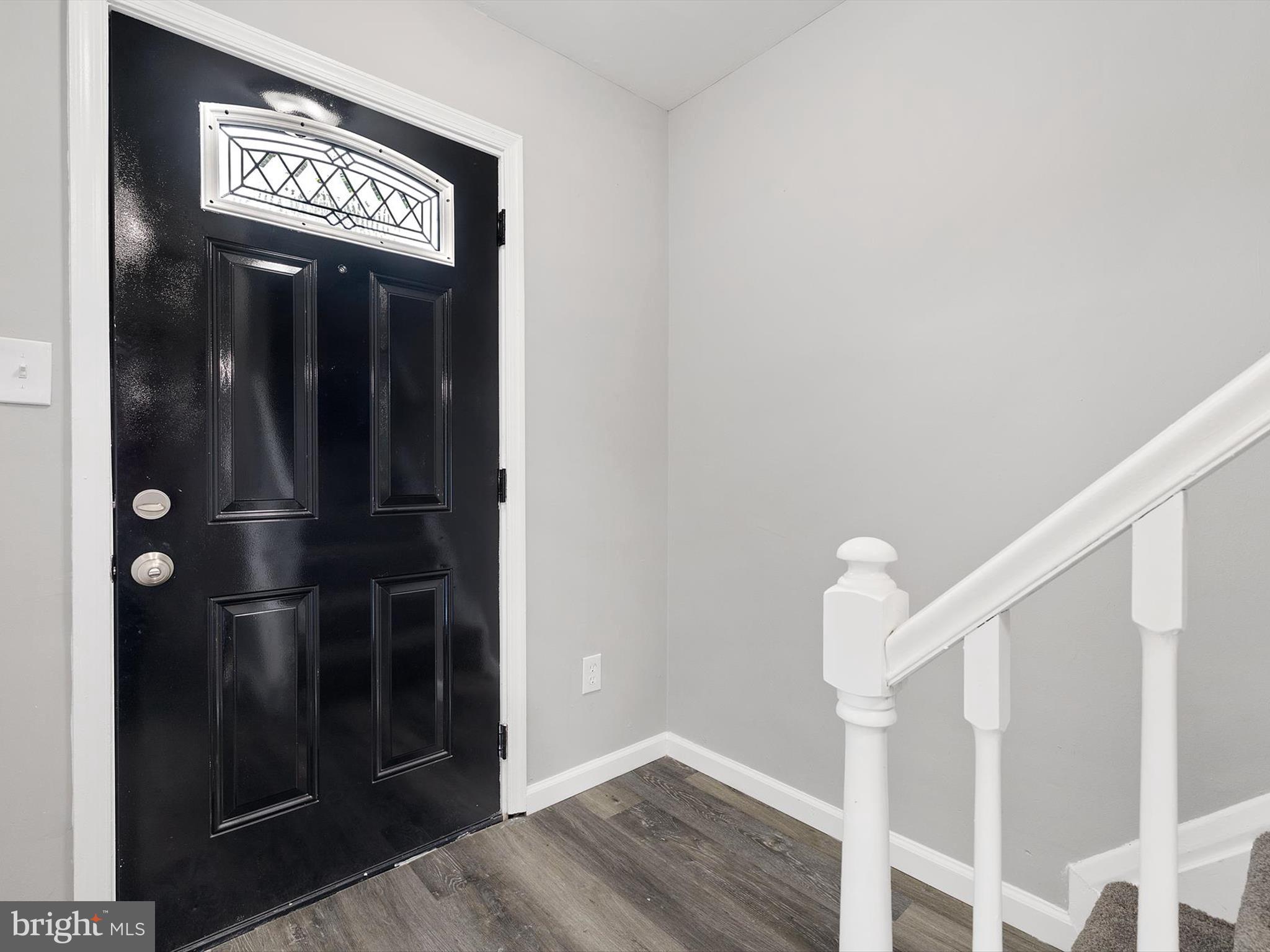 CROFTON SQUARE - Residential