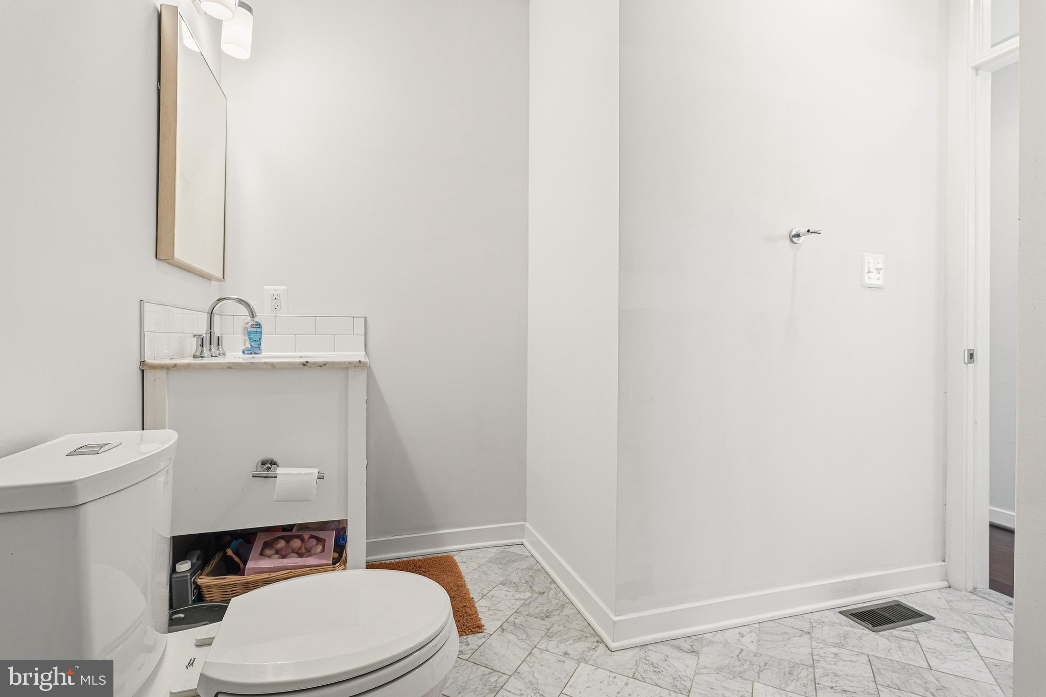 BUTCHERS HILL - Residential