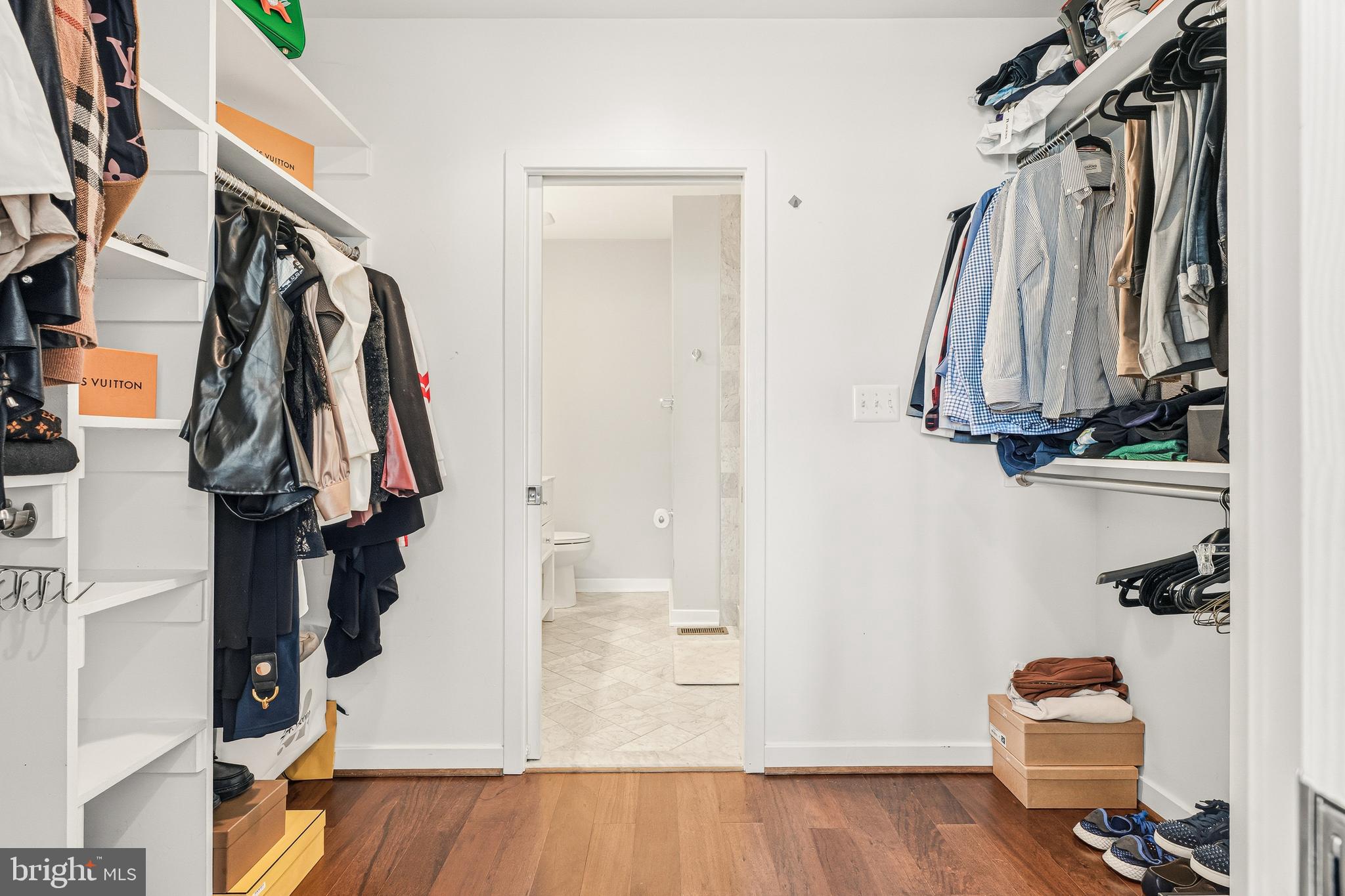 BUTCHERS HILL - Residential