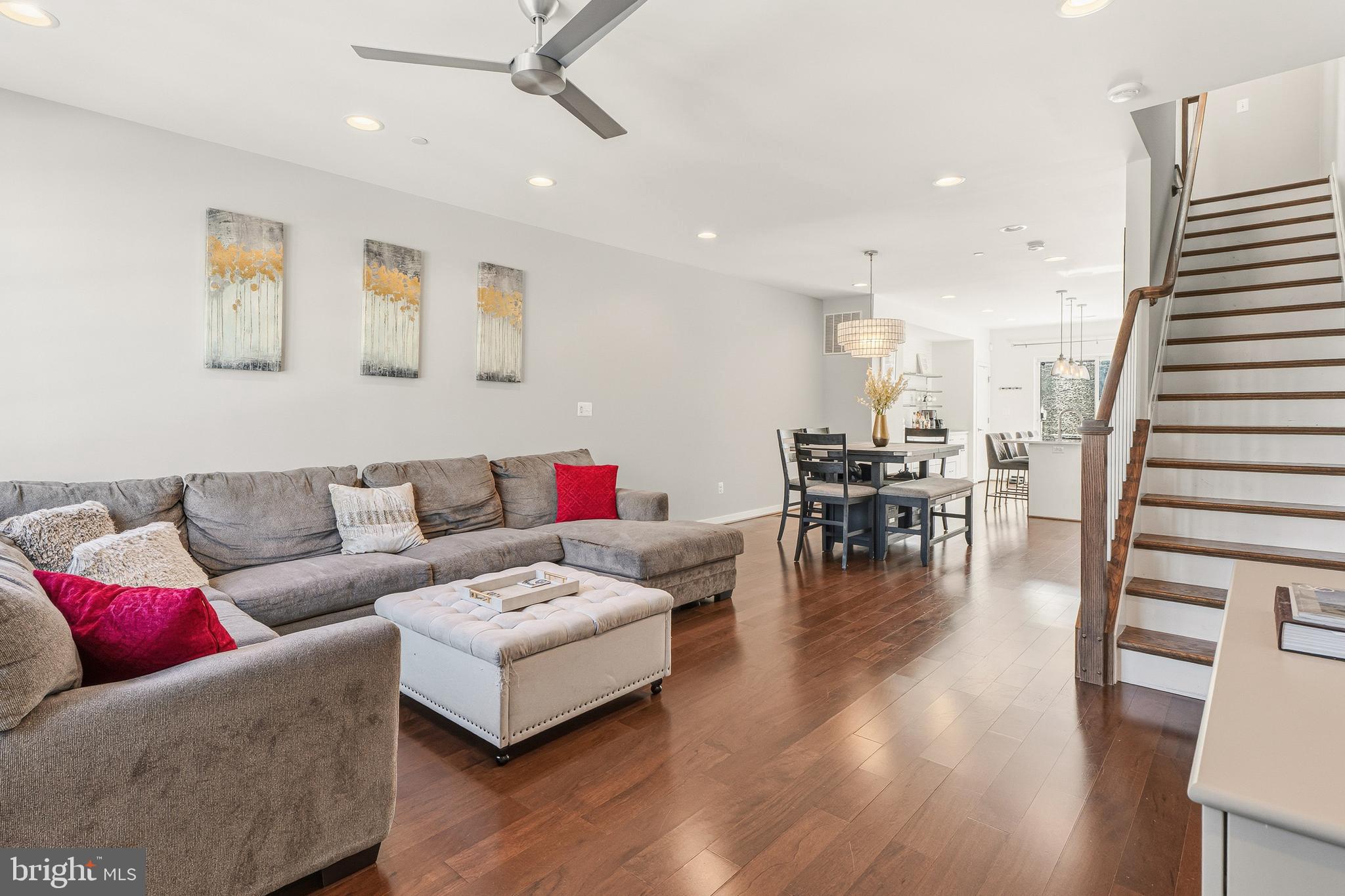 BUTCHERS HILL - Residential