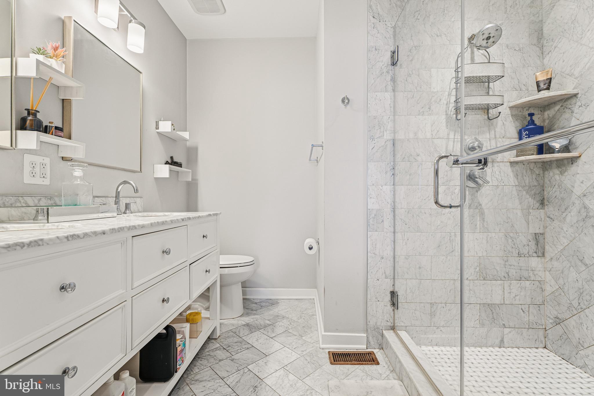 BUTCHERS HILL - Residential