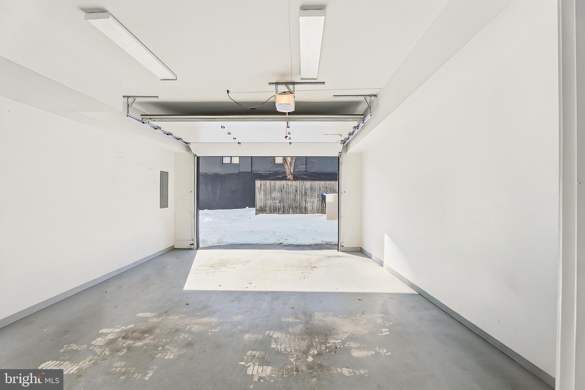 BUTCHERS HILL - Residential