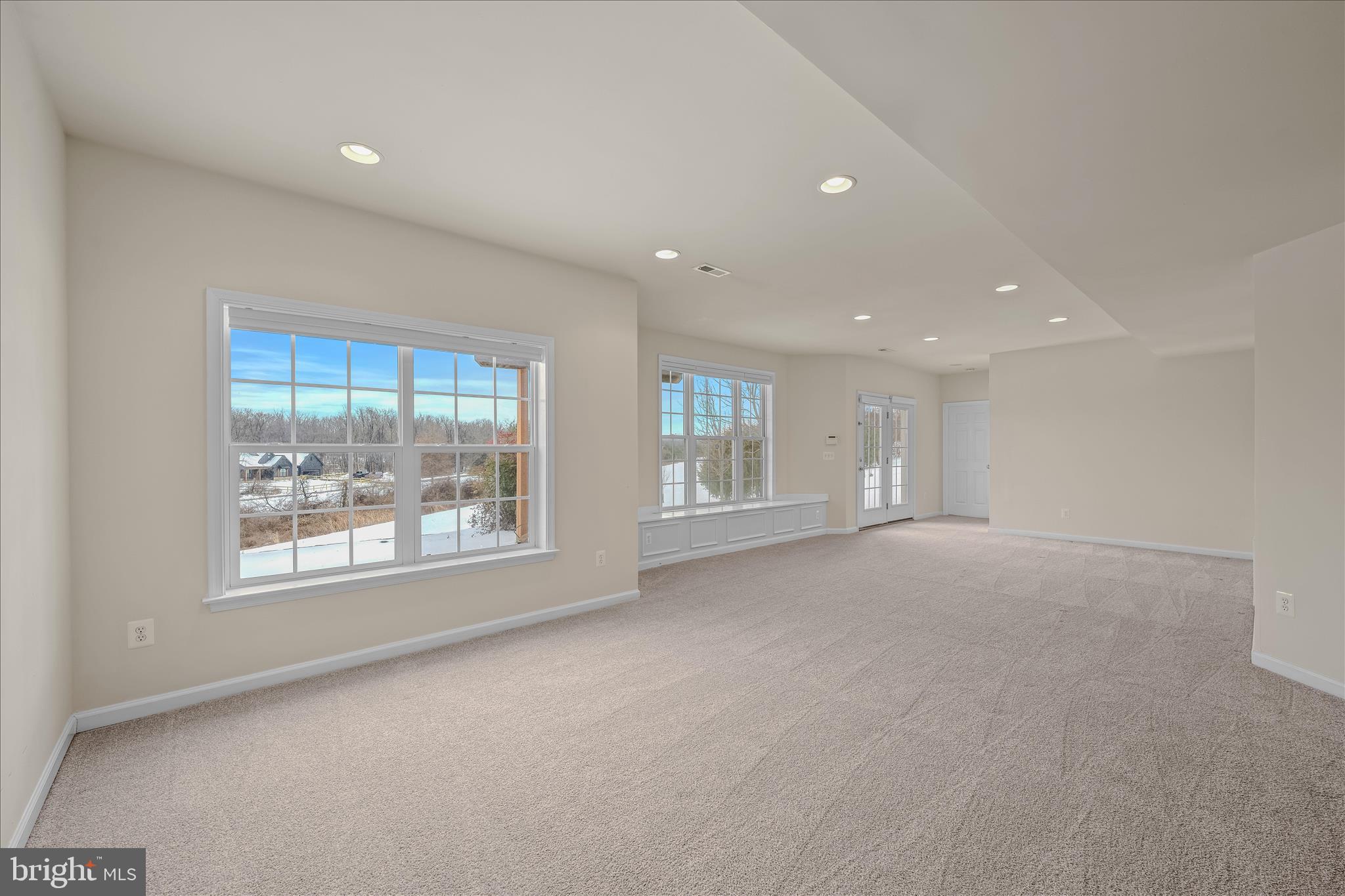 DEERFIELD VILLAGE - Residential