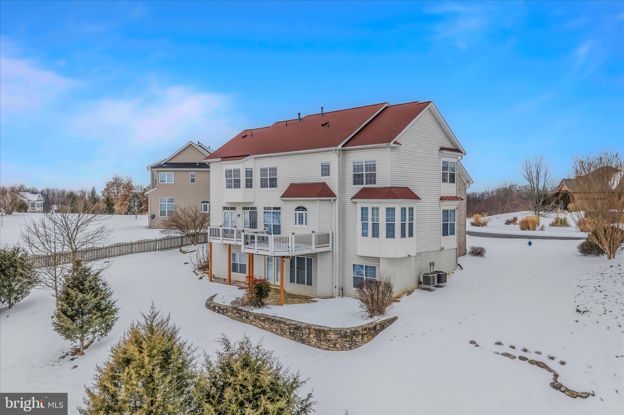 DEERFIELD VILLAGE - Residential