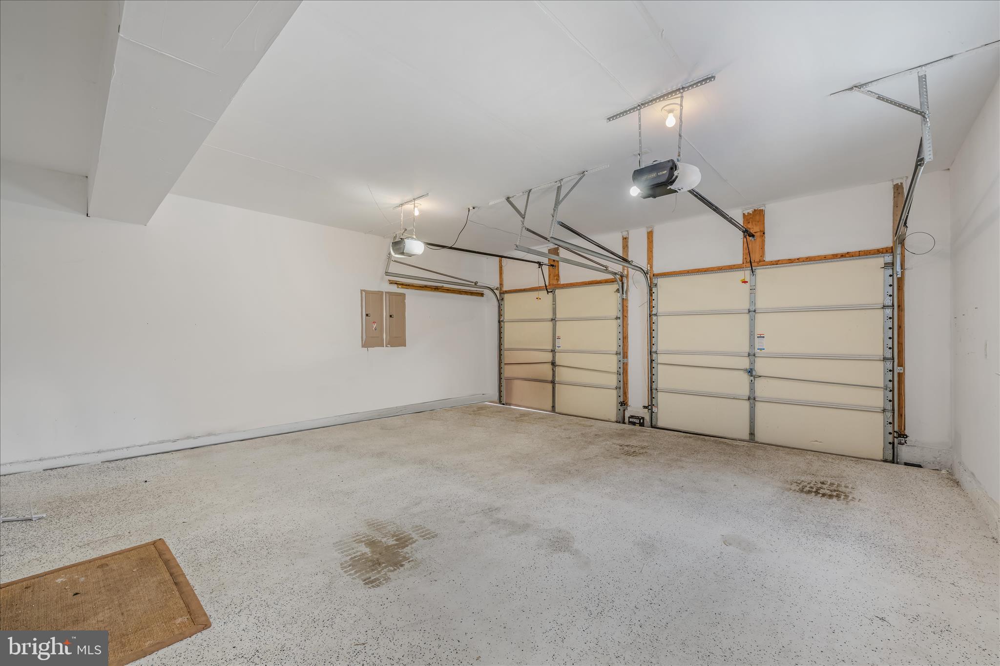 DEERFIELD VILLAGE - Residential