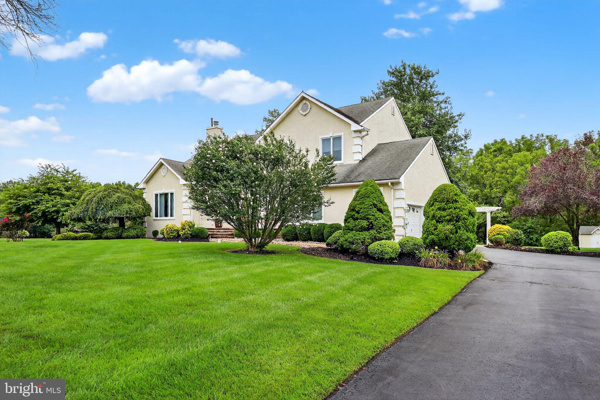 16 DOGWOOD DRIVE