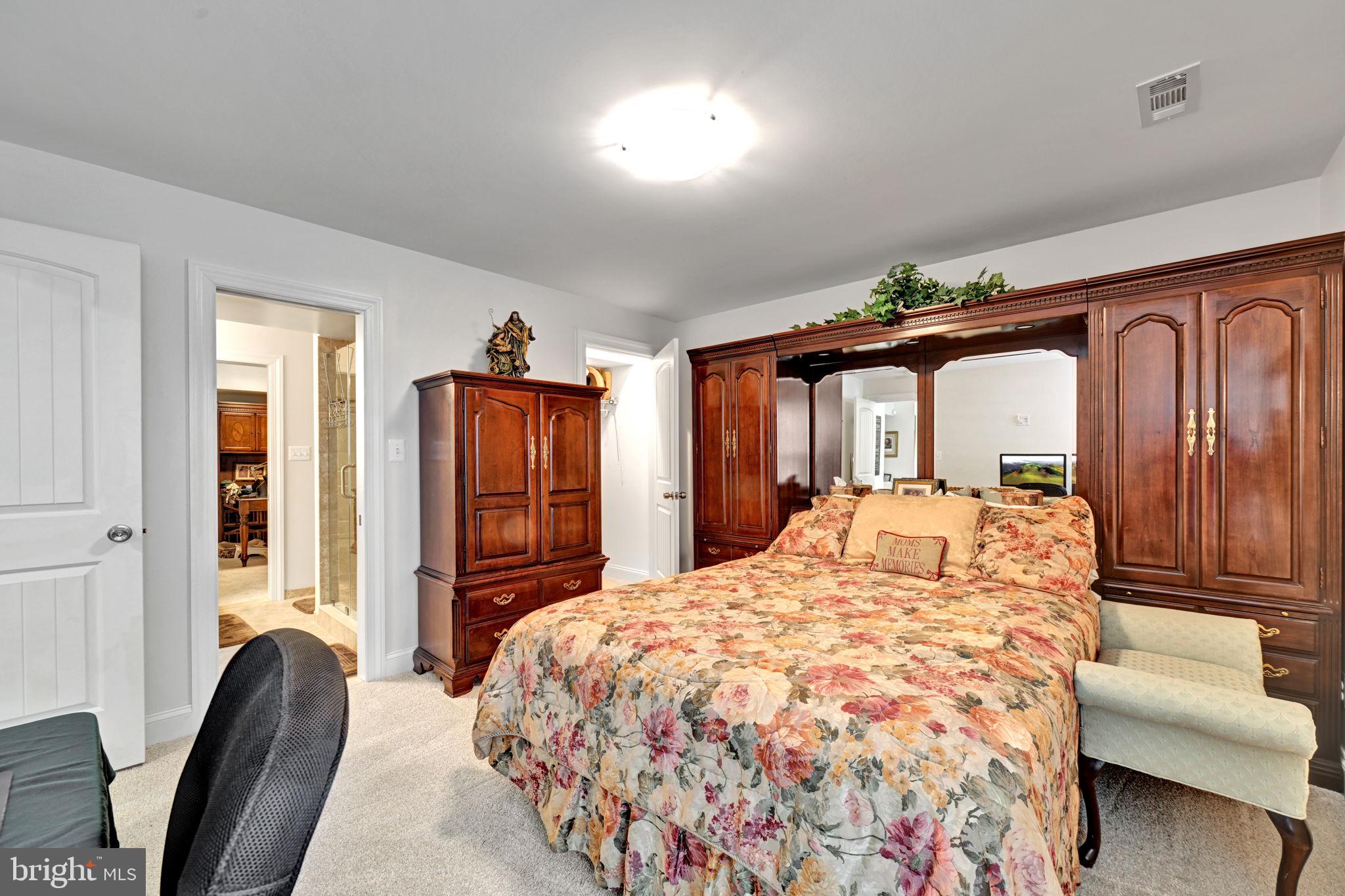 SPRINGFIELD - Residential