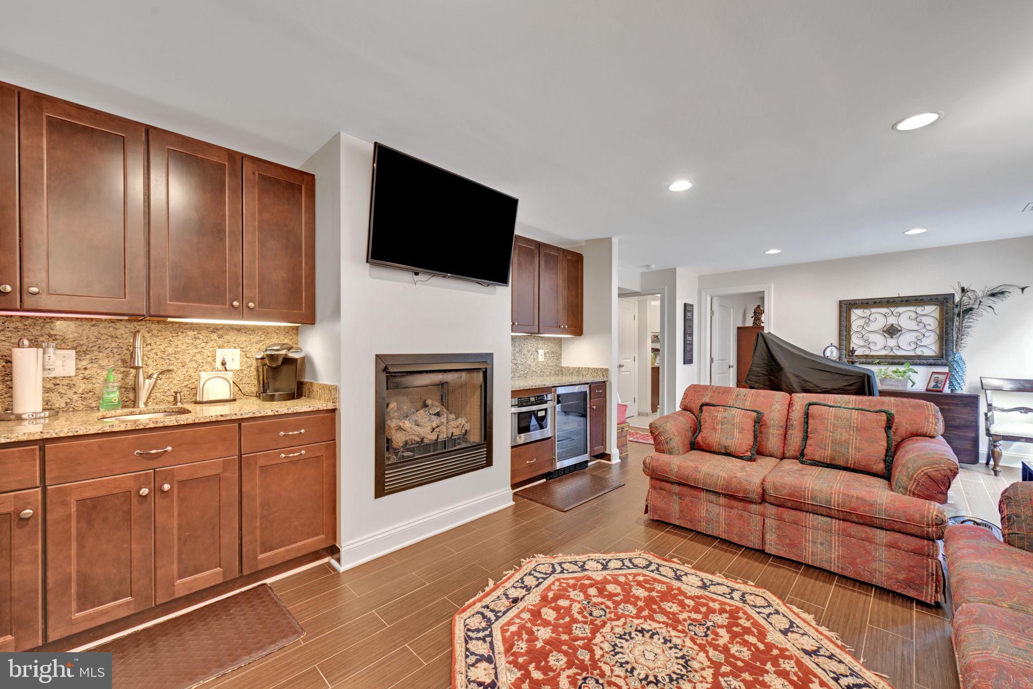 SPRINGFIELD - Residential