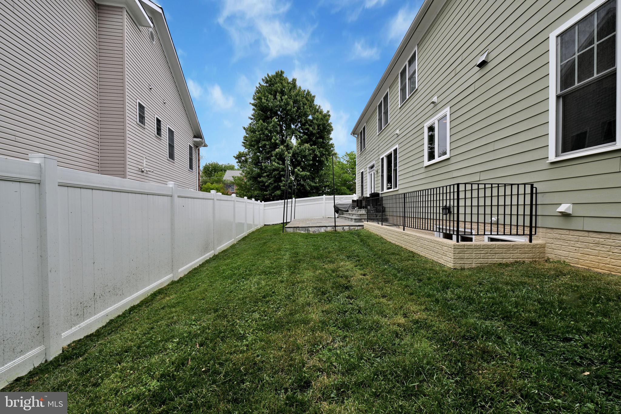 SPRINGFIELD - Residential
