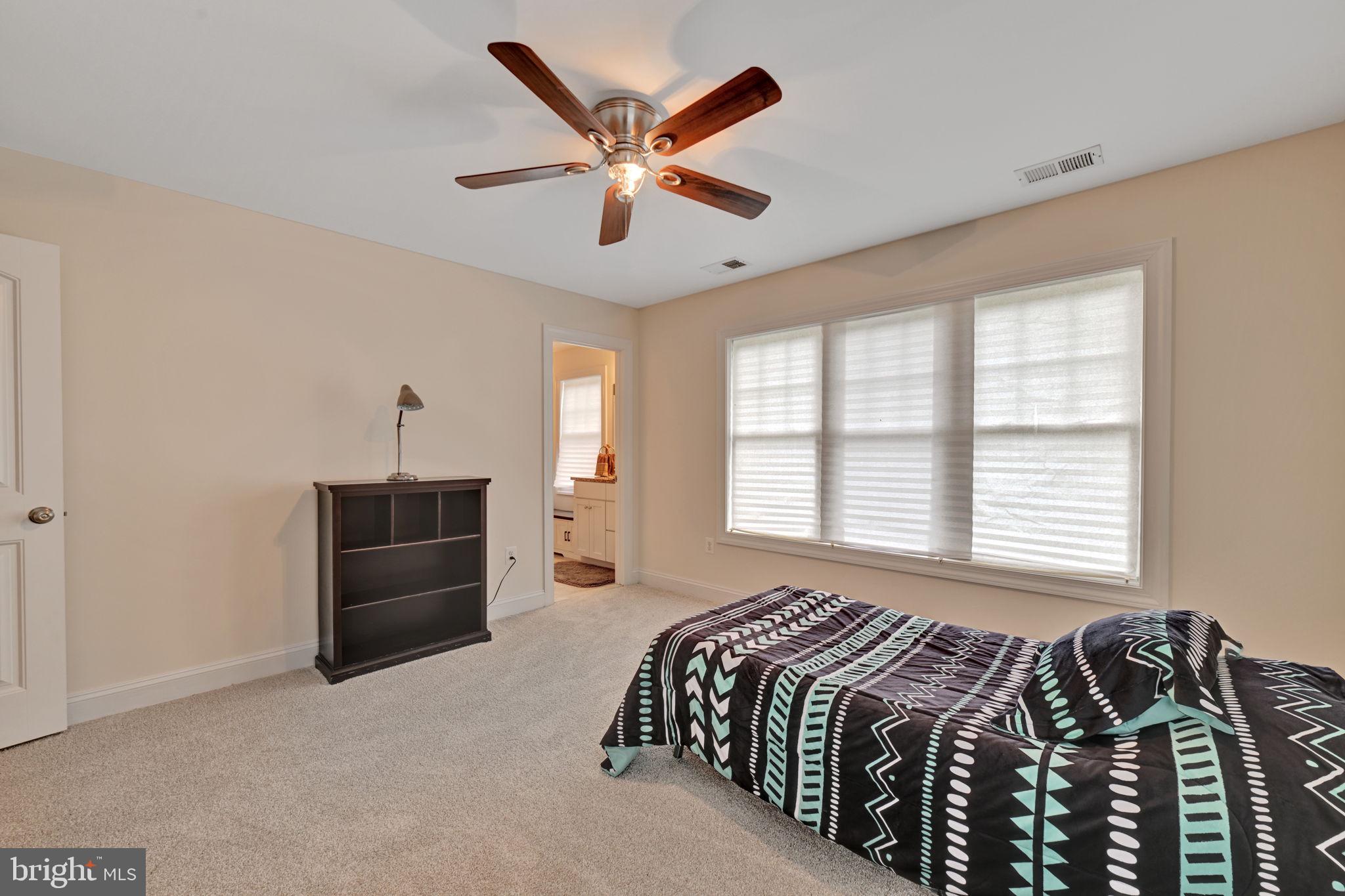 SPRINGFIELD - Residential