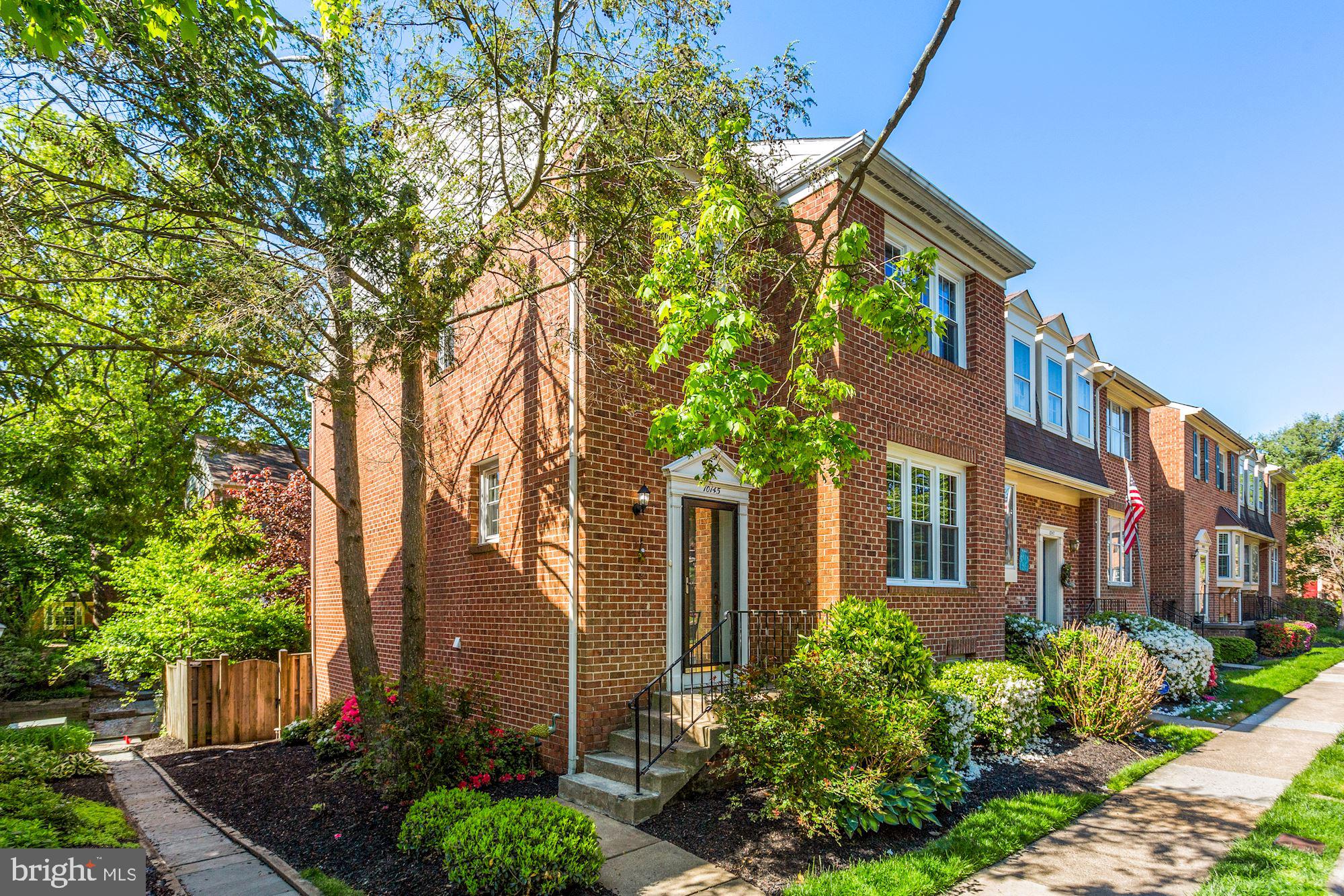 10145 OAKWOOD CHASE COURT