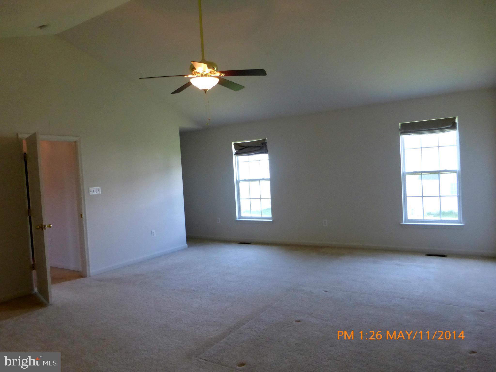 WASHINGTON TRAIL - Residential Lease