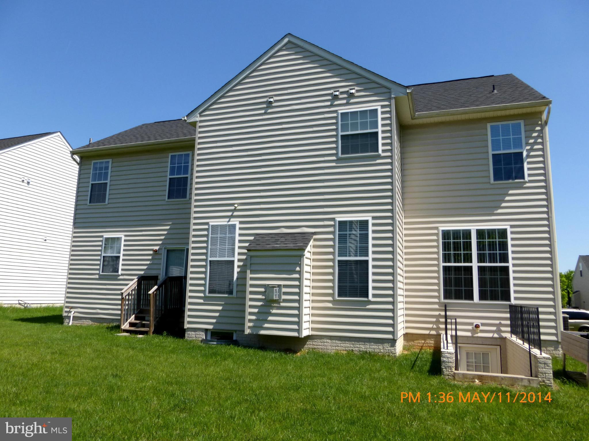 WASHINGTON TRAIL - Residential Lease