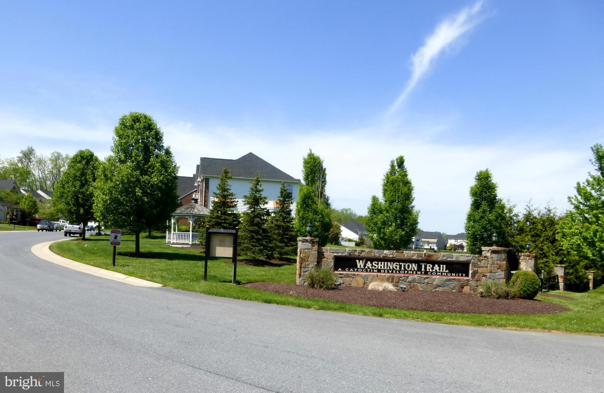 WASHINGTON TRAIL - Residential Lease