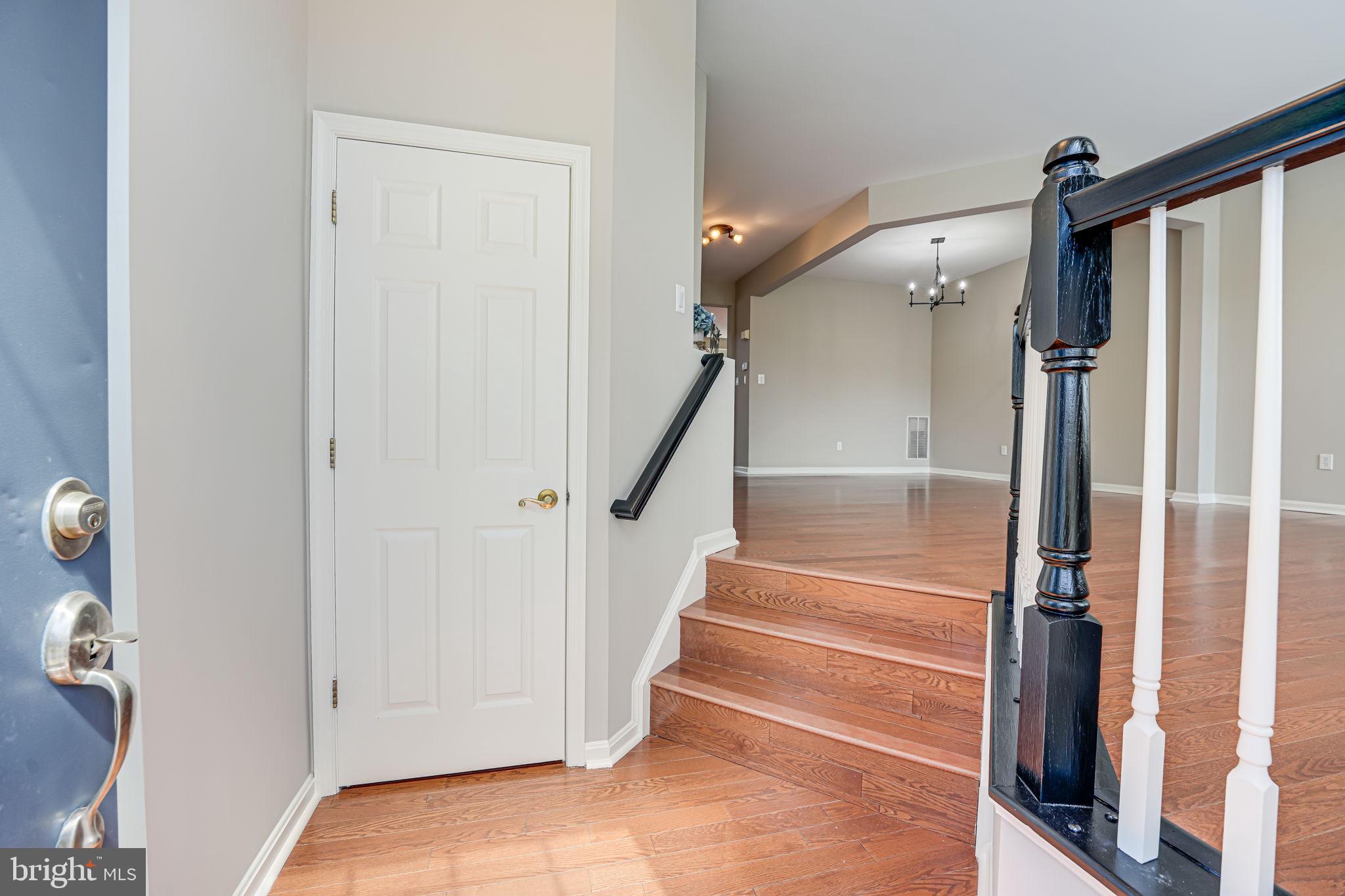 BROADLANDS - Residential